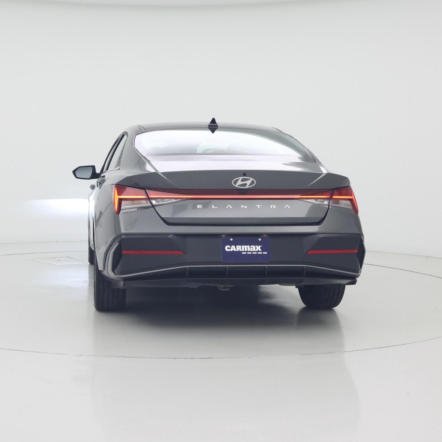 Thumbnail: 2025 Hyundai Elantra - 6