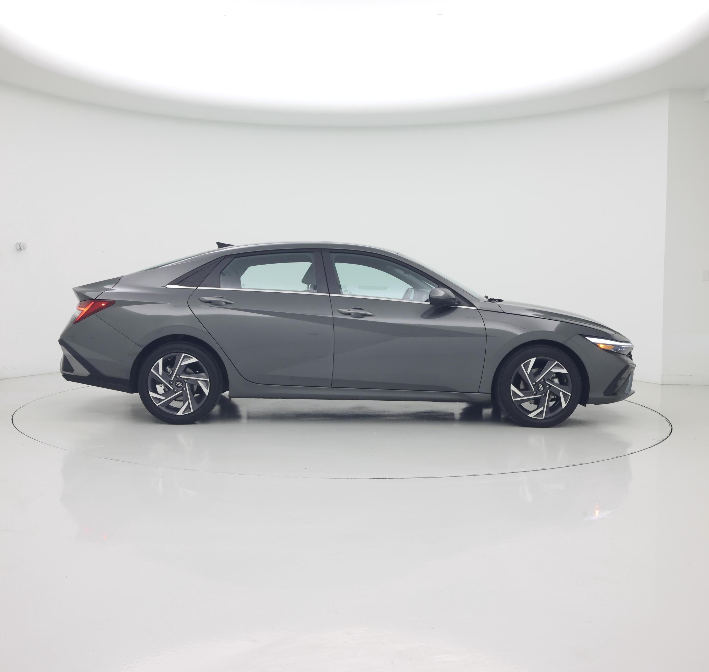 Thumbnail: 2025 Hyundai Elantra - 7