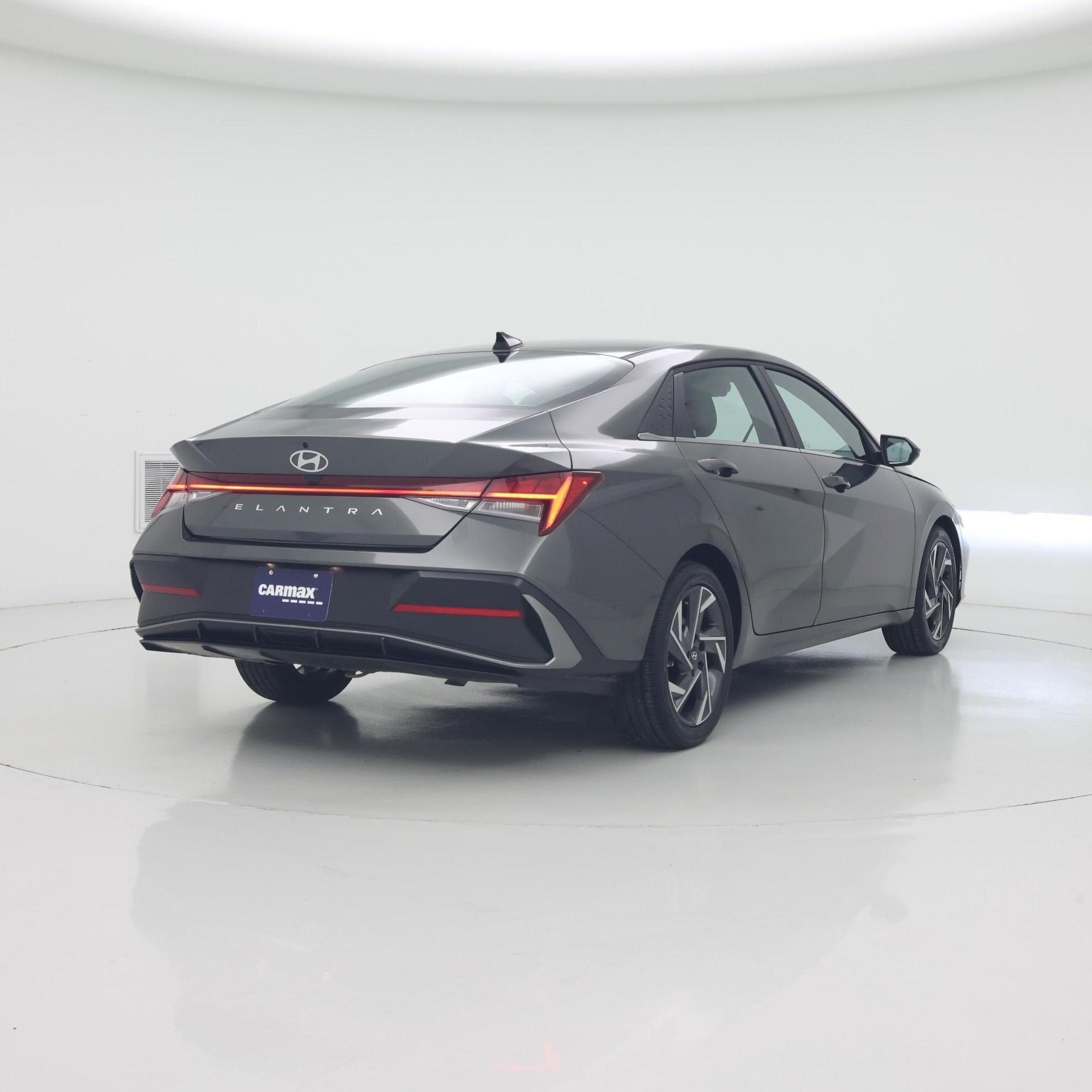 Thumbnail: 2025 Hyundai Elantra - 8