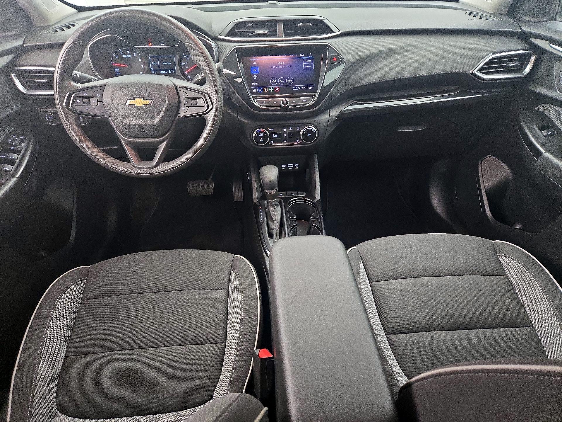 Thumbnail: 2023 Chevrolet TrailBlazer - 9