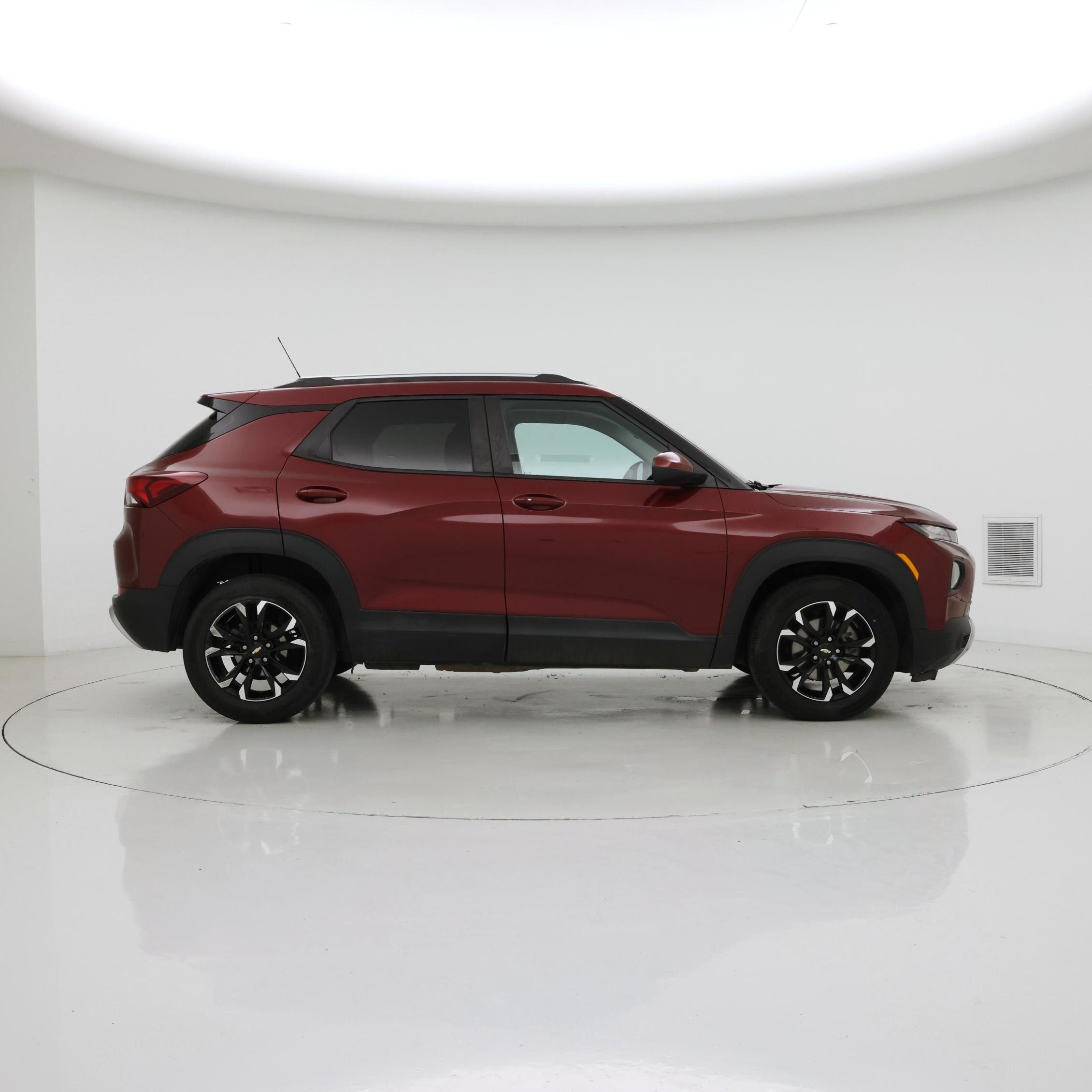 Thumbnail: 2023 Chevrolet TrailBlazer - 7
