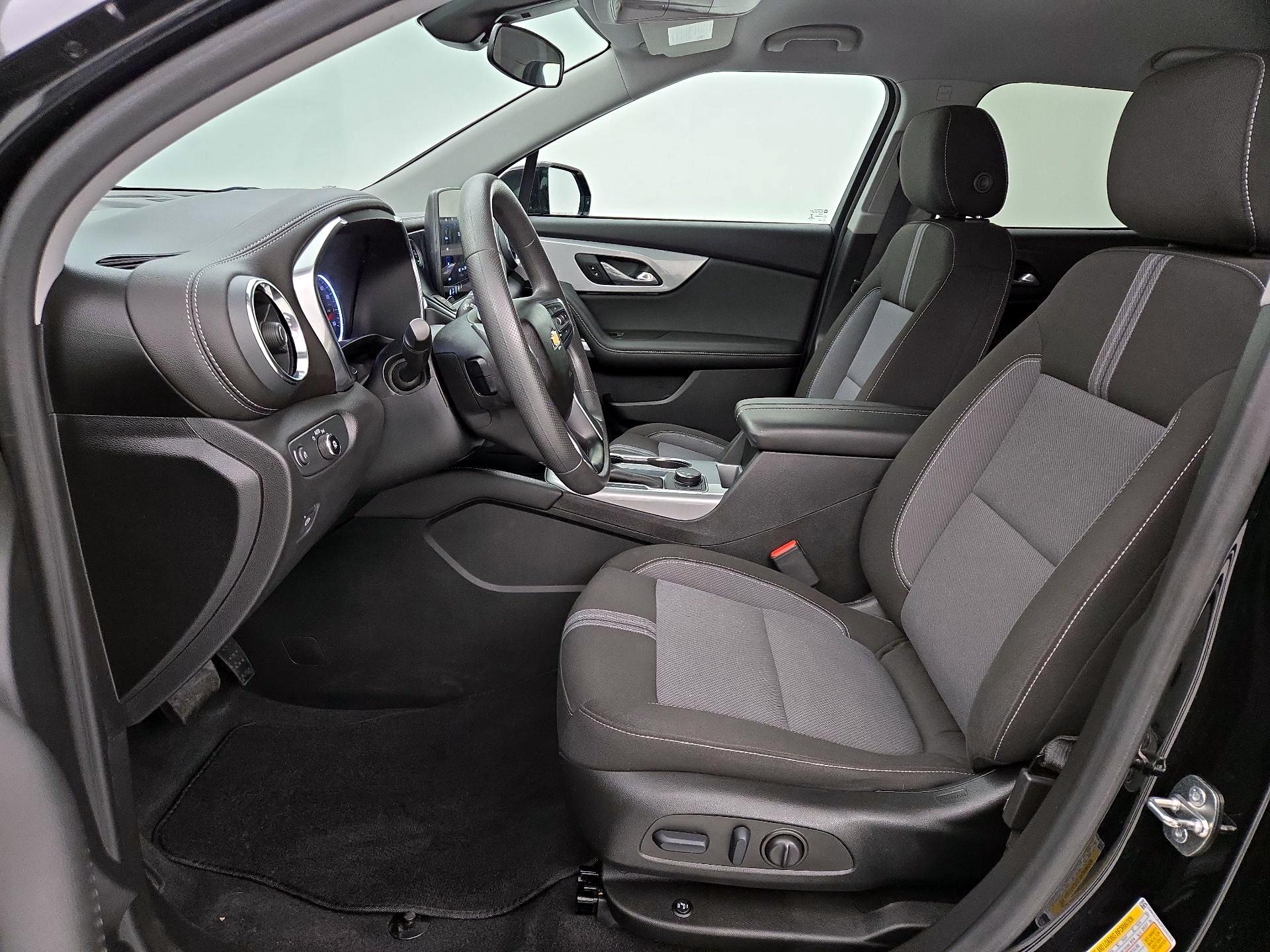 Thumbnail: 2023 Chevrolet Blazer - 11