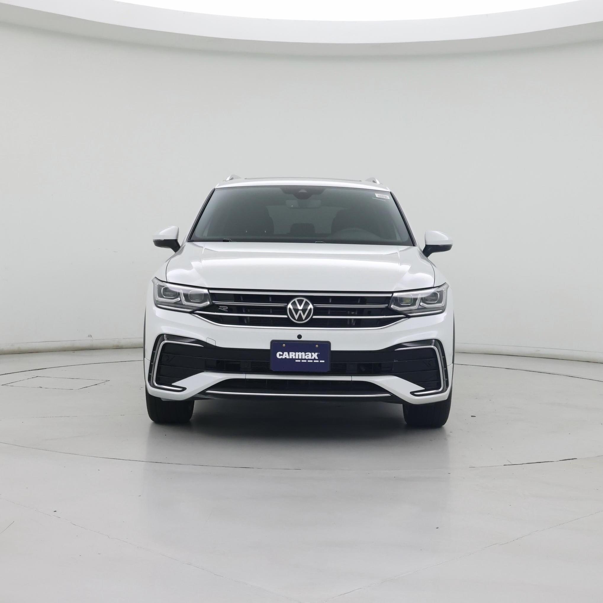 Thumbnail: 2022 Volkswagen Tiguan - 5