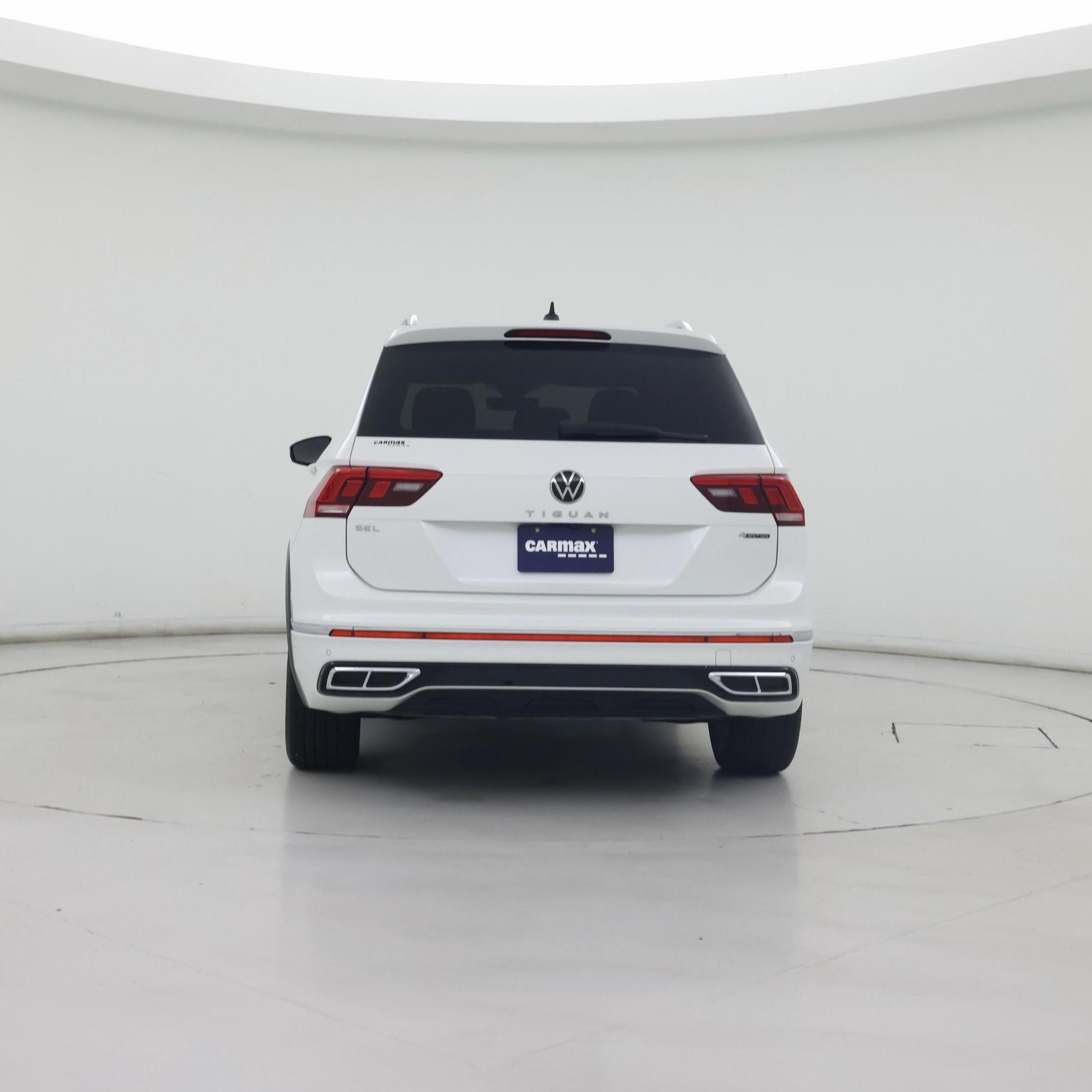 Thumbnail: 2022 Volkswagen Tiguan - 6