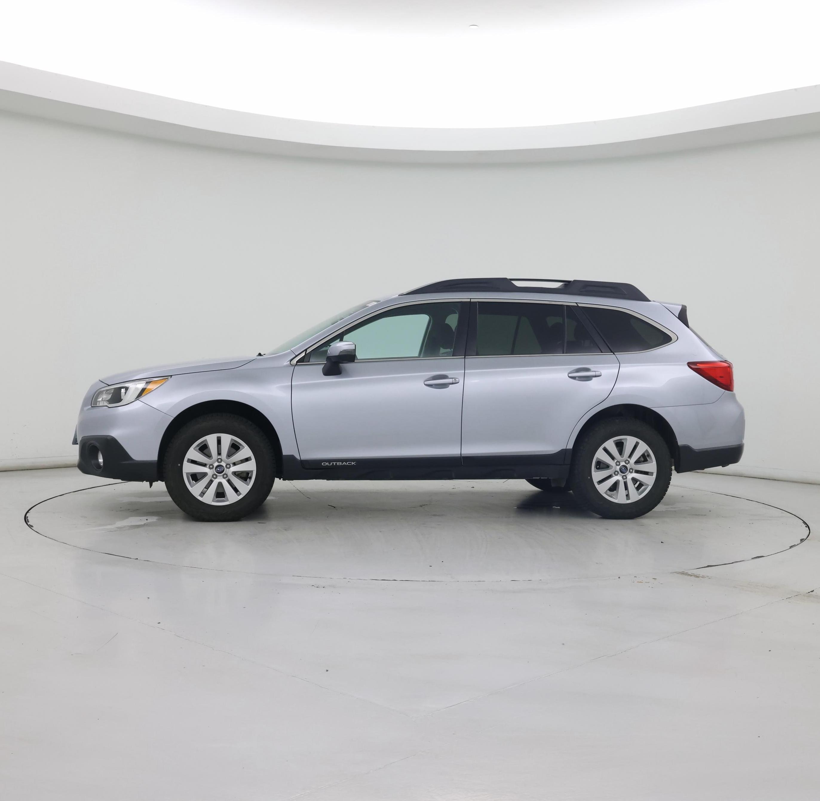 Thumbnail: 2017 Subaru Outback - 3