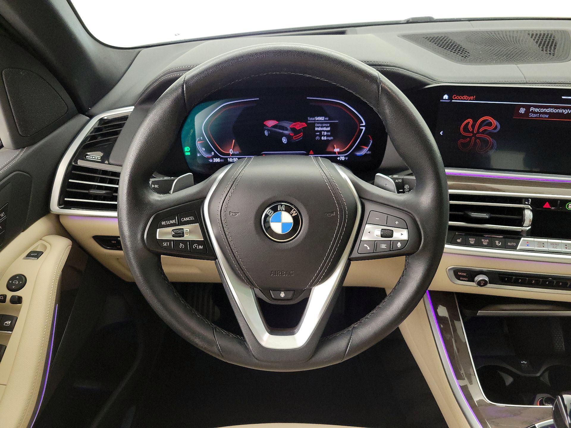 Thumbnail: 2022 BMW X5 - 10