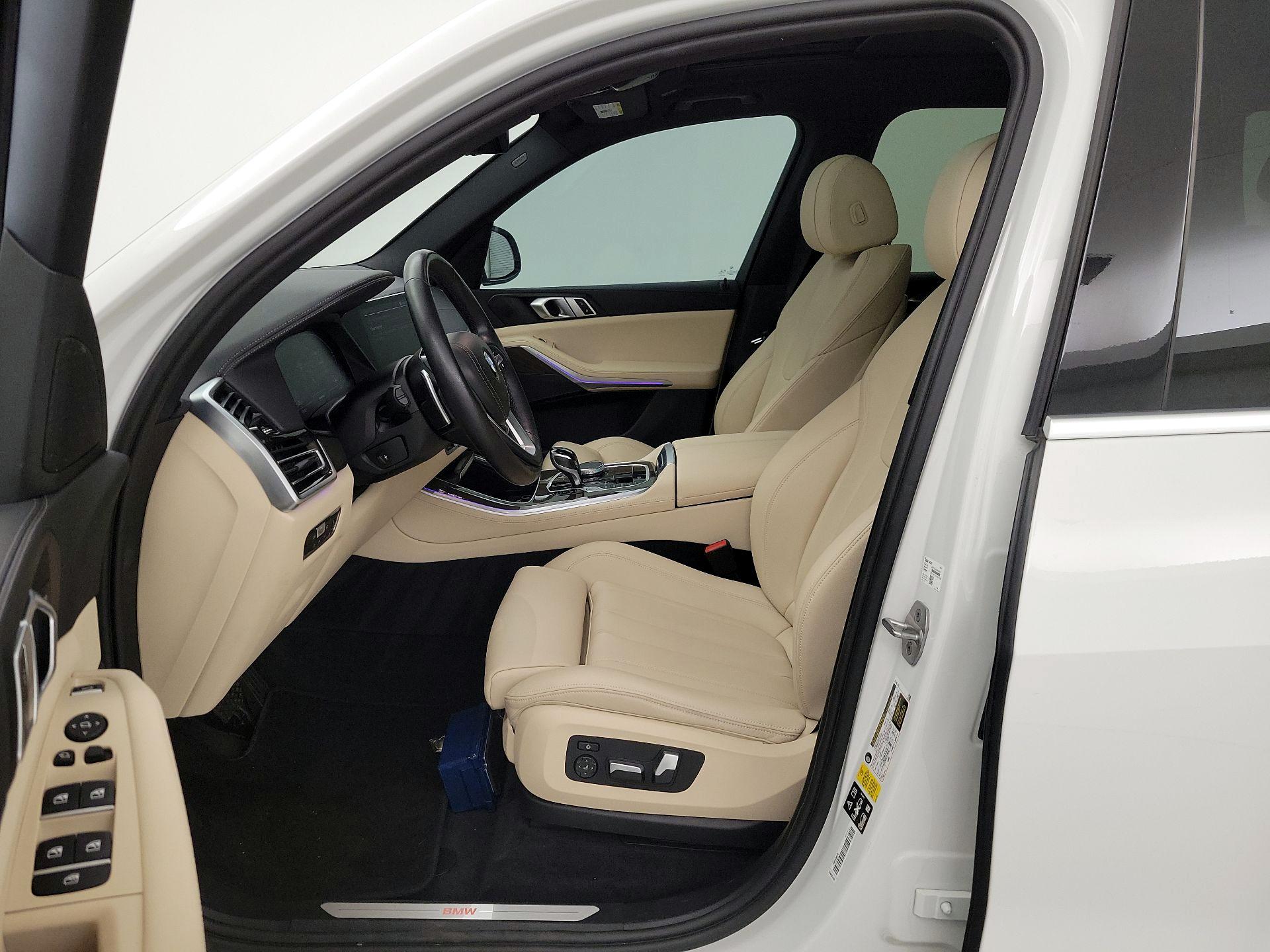 Thumbnail: 2022 BMW X5 - 11