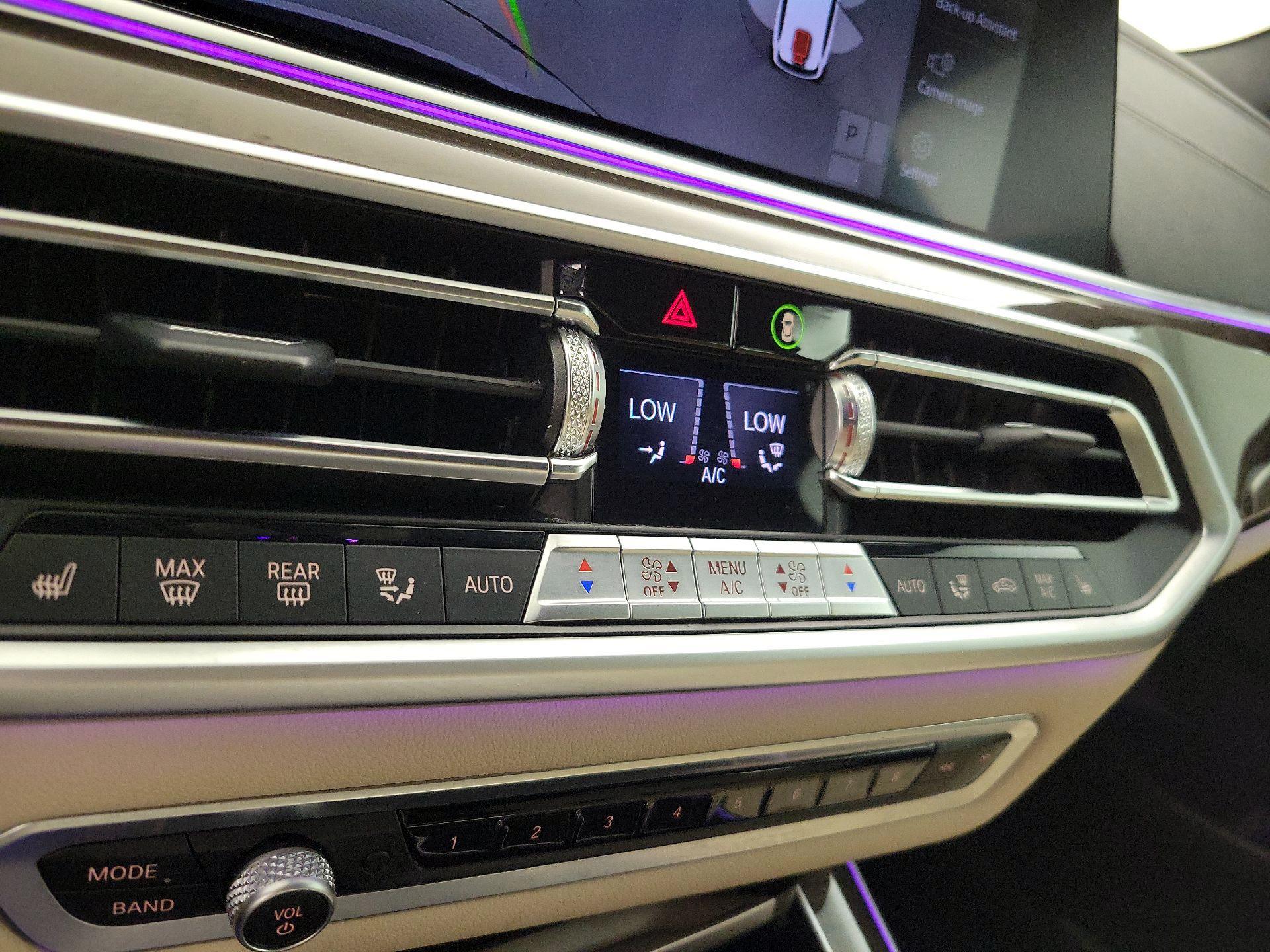 Thumbnail: 2022 BMW X5 - 16