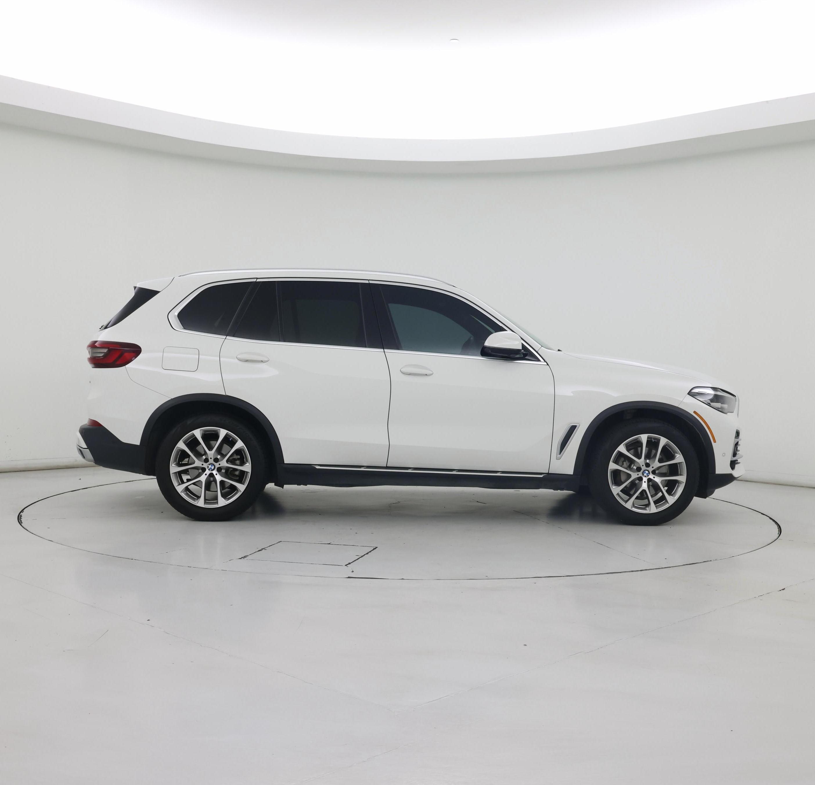 Thumbnail: 2022 BMW X5 - 7