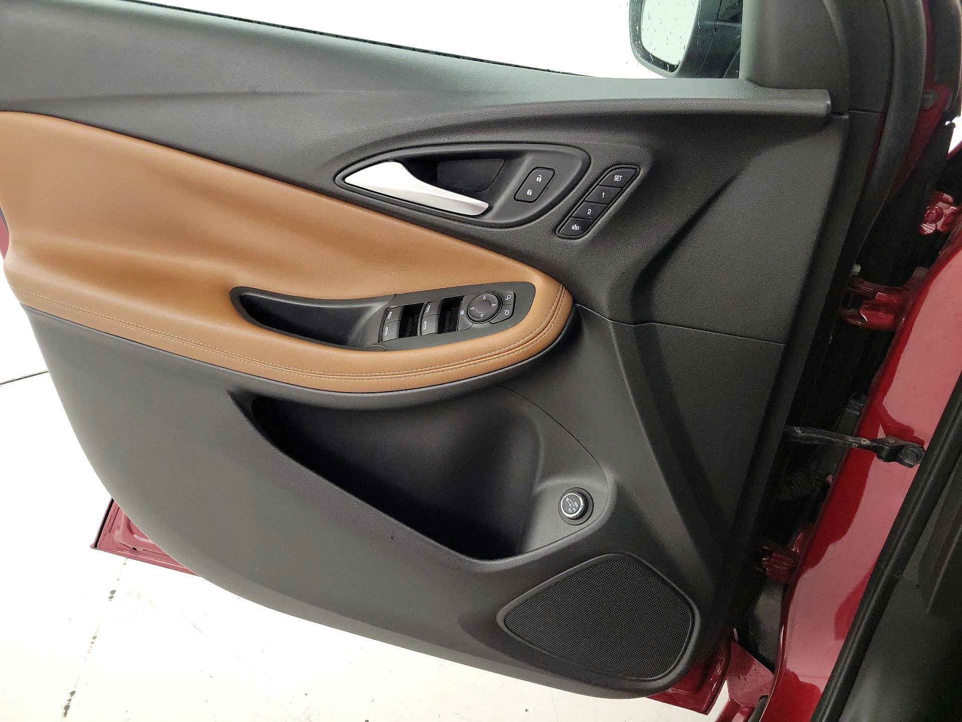 Thumbnail: 2020 Buick Encore GX - 12