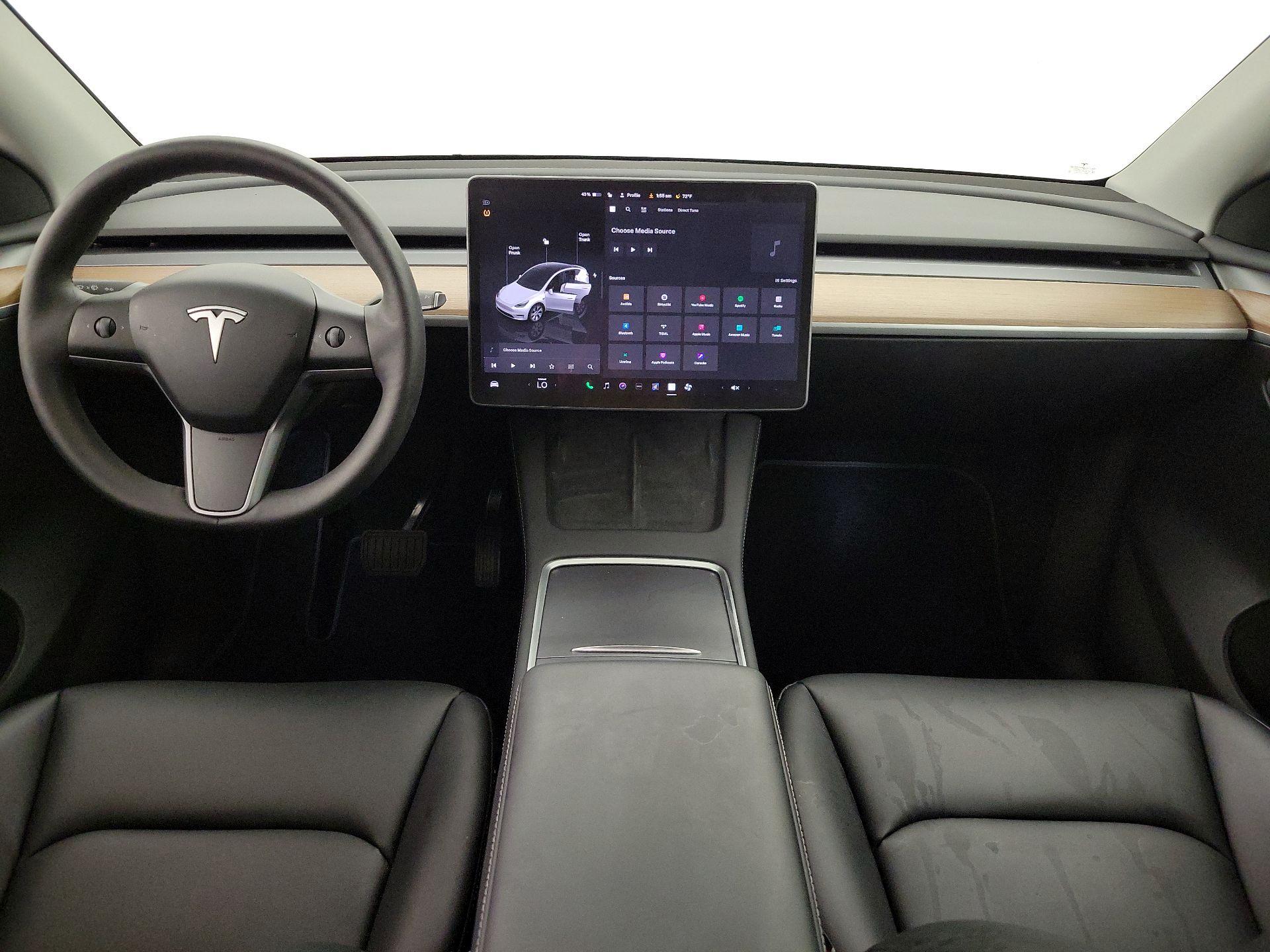 Thumbnail: 2023 Tesla Model Y - 9