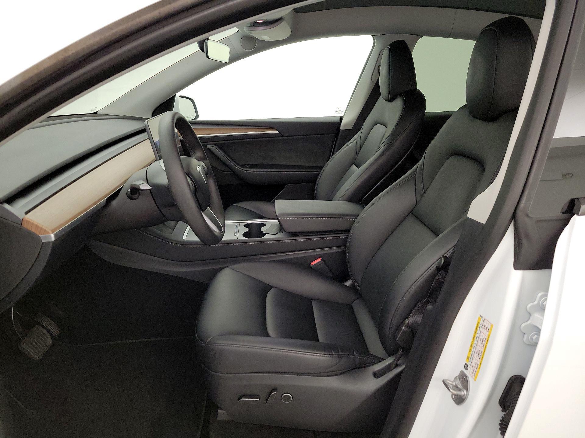 Thumbnail: 2023 Tesla Model Y - 11