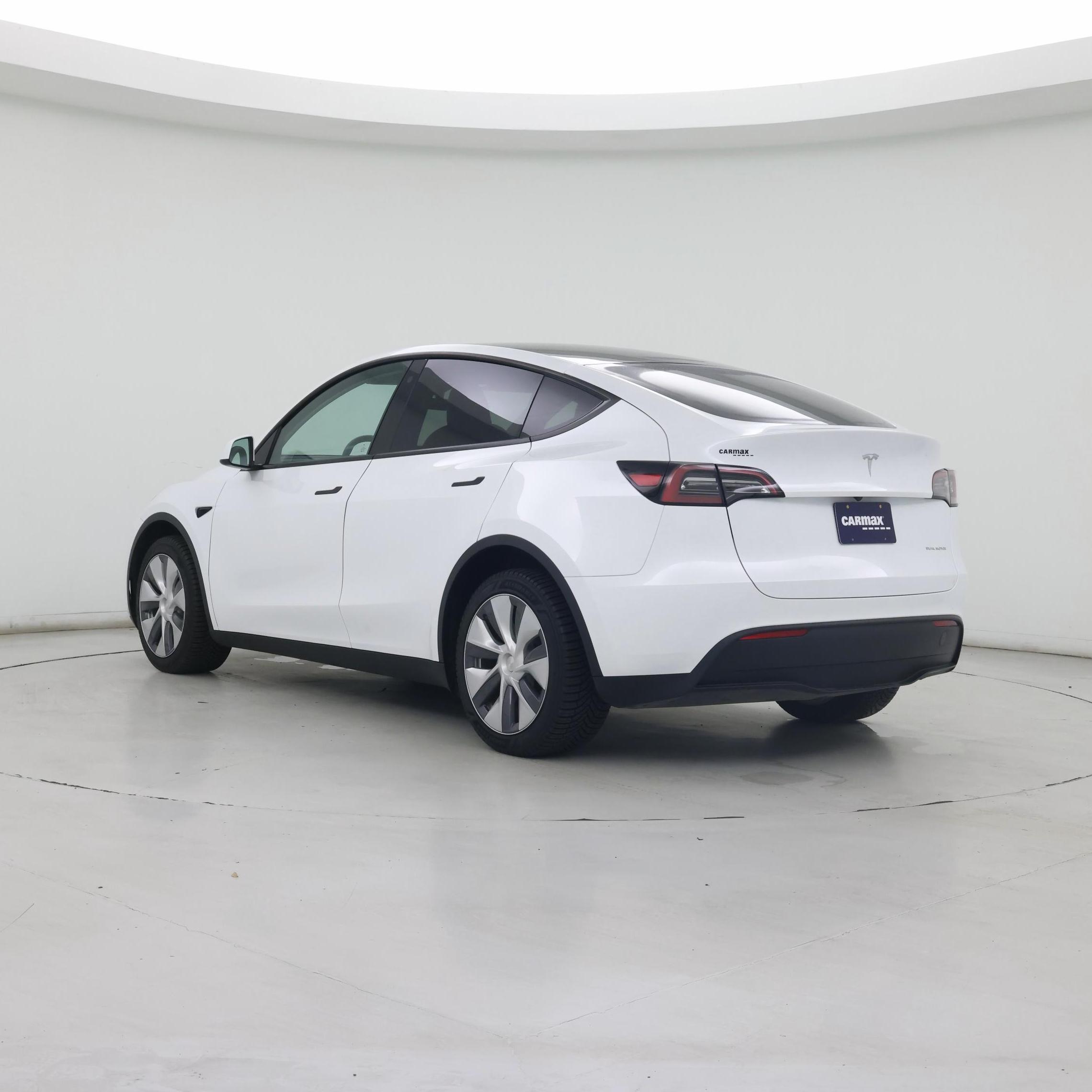 Thumbnail: 2023 Tesla Model Y - 2