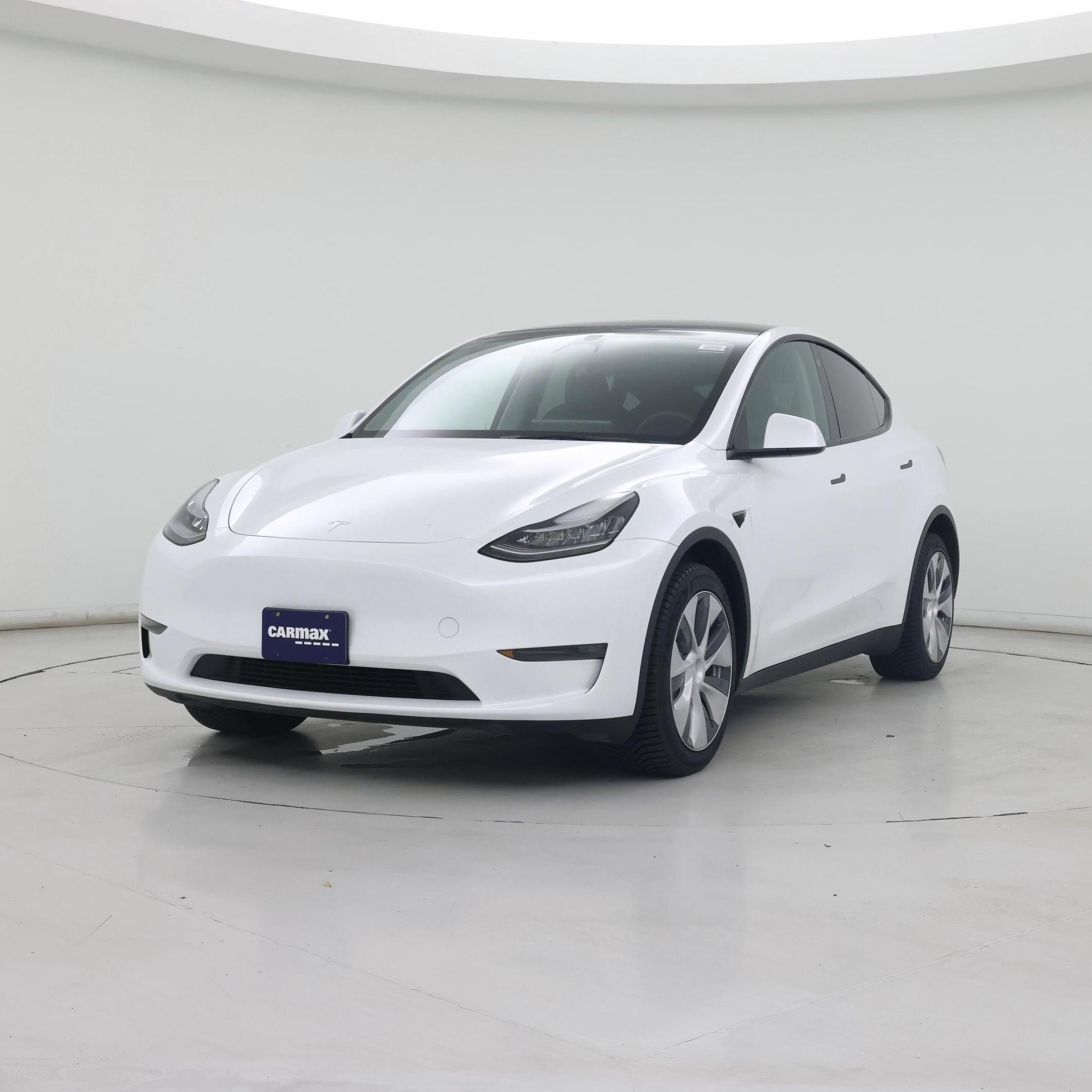 Thumbnail: 2023 Tesla Model Y - 4