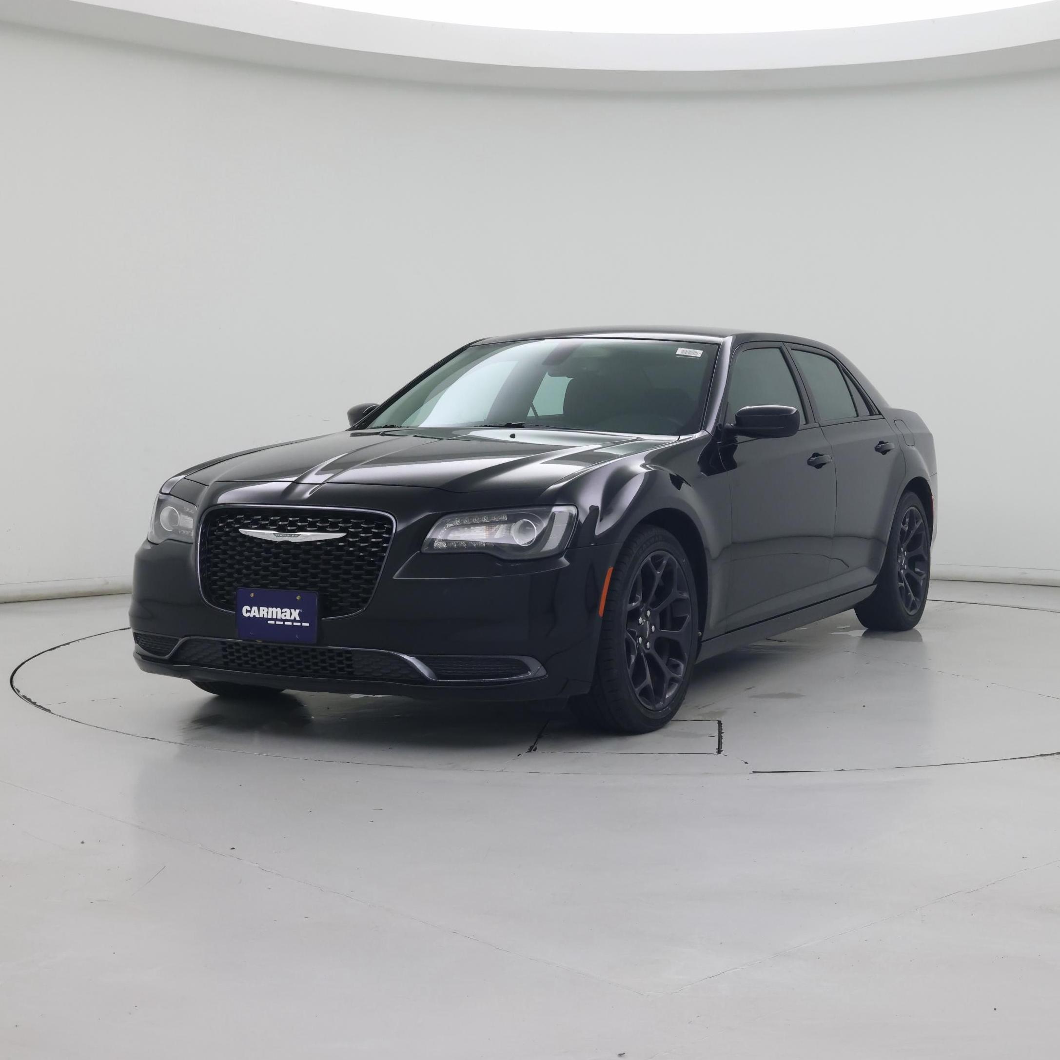 Thumbnail: 2019 Chrysler 300 - 4