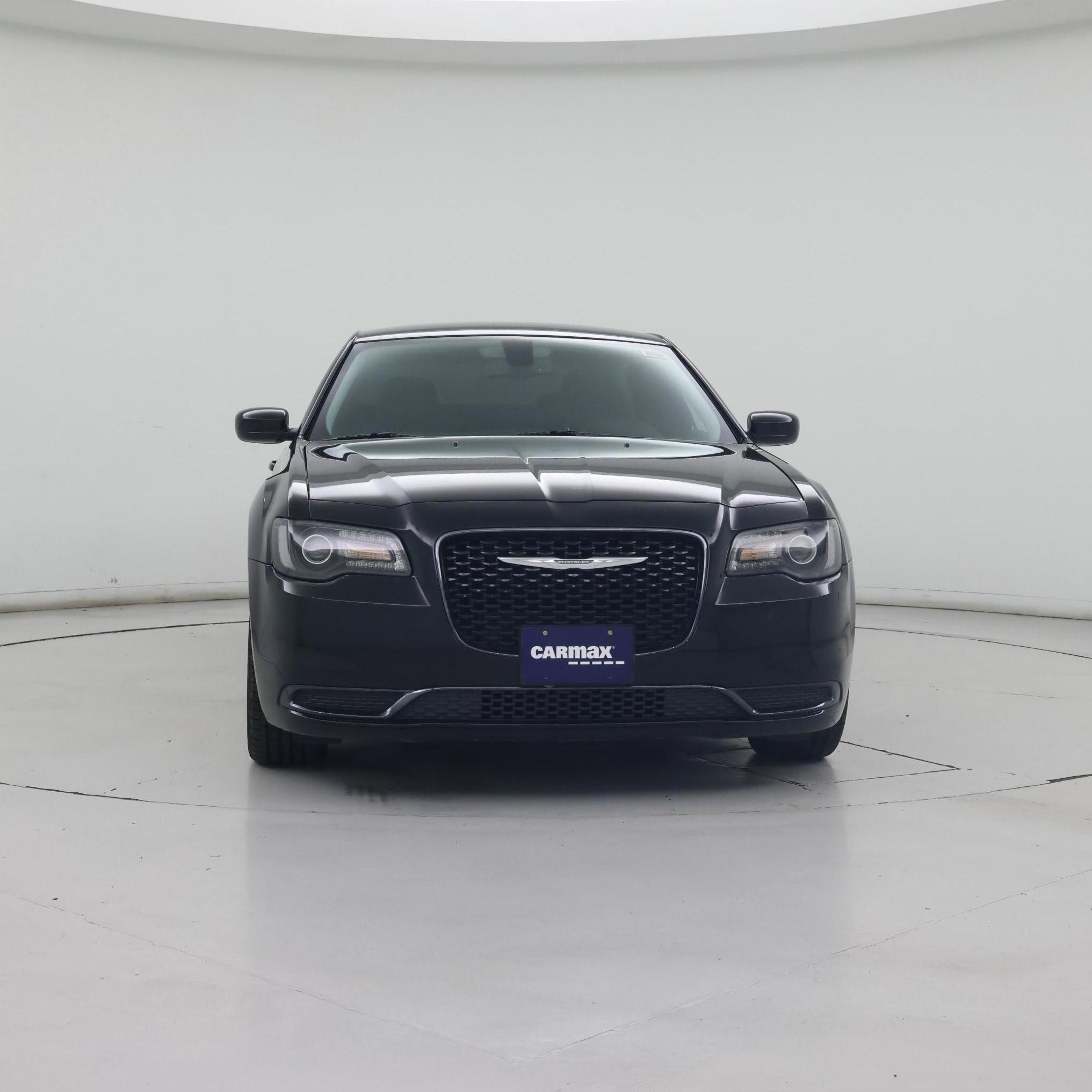 Thumbnail: 2019 Chrysler 300 - 5