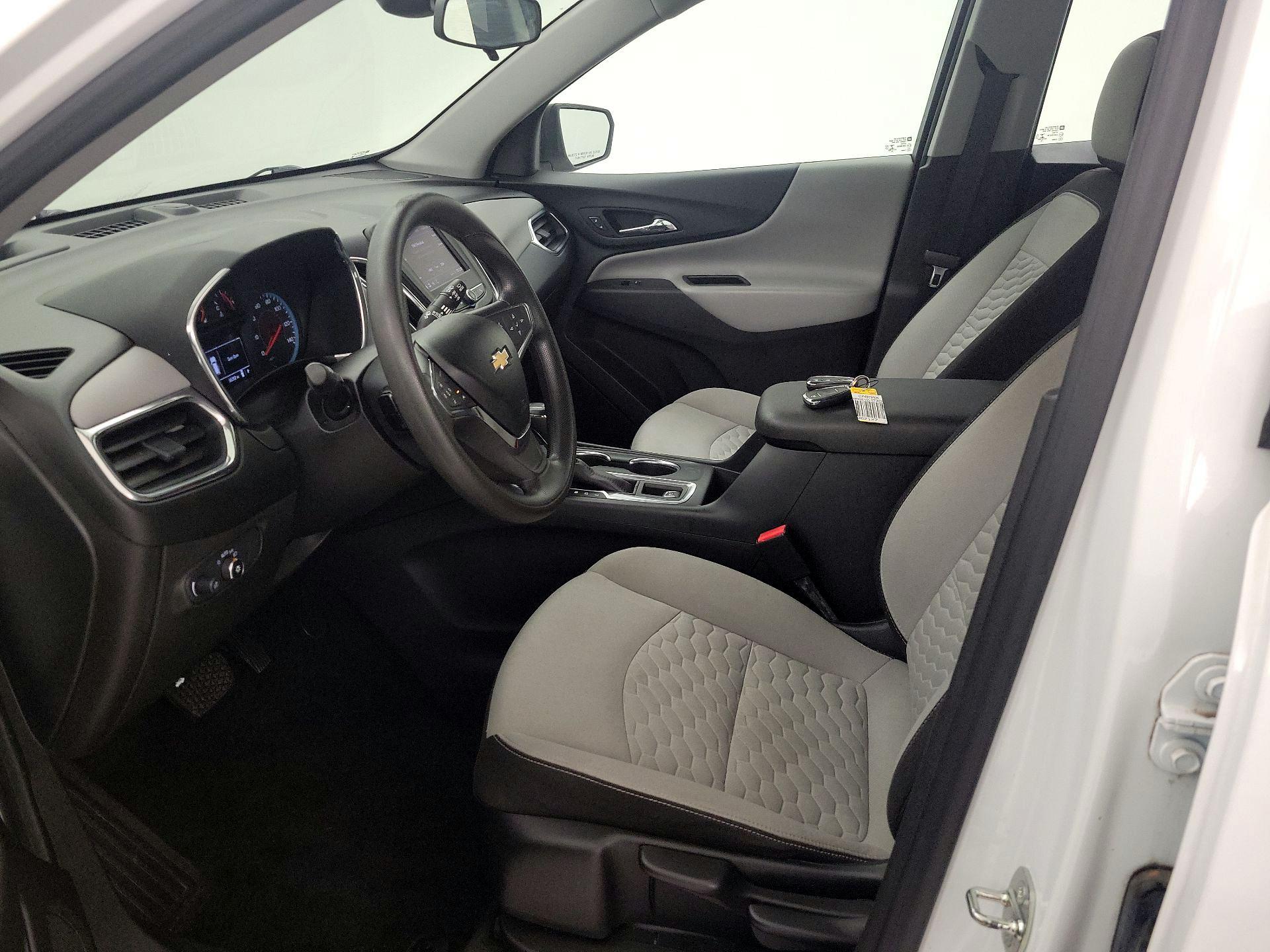 Thumbnail: 2020 Chevrolet Equinox - 11