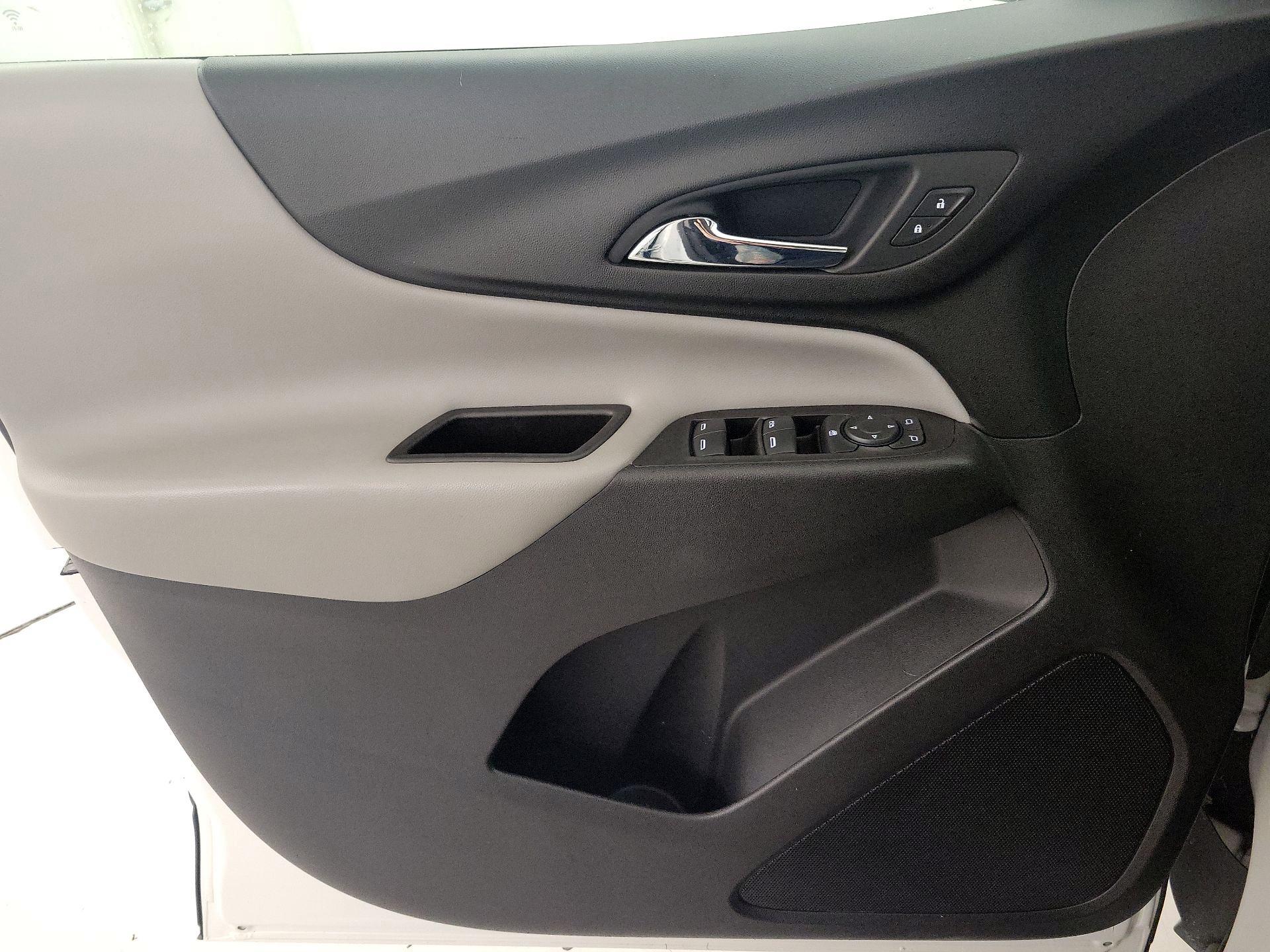 Thumbnail: 2020 Chevrolet Equinox - 12