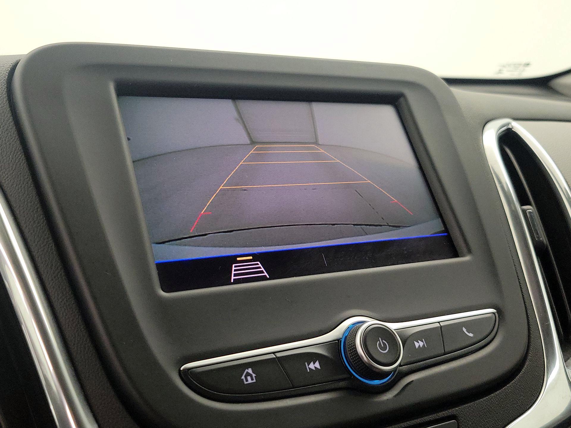 Thumbnail: 2020 Chevrolet Equinox - 14