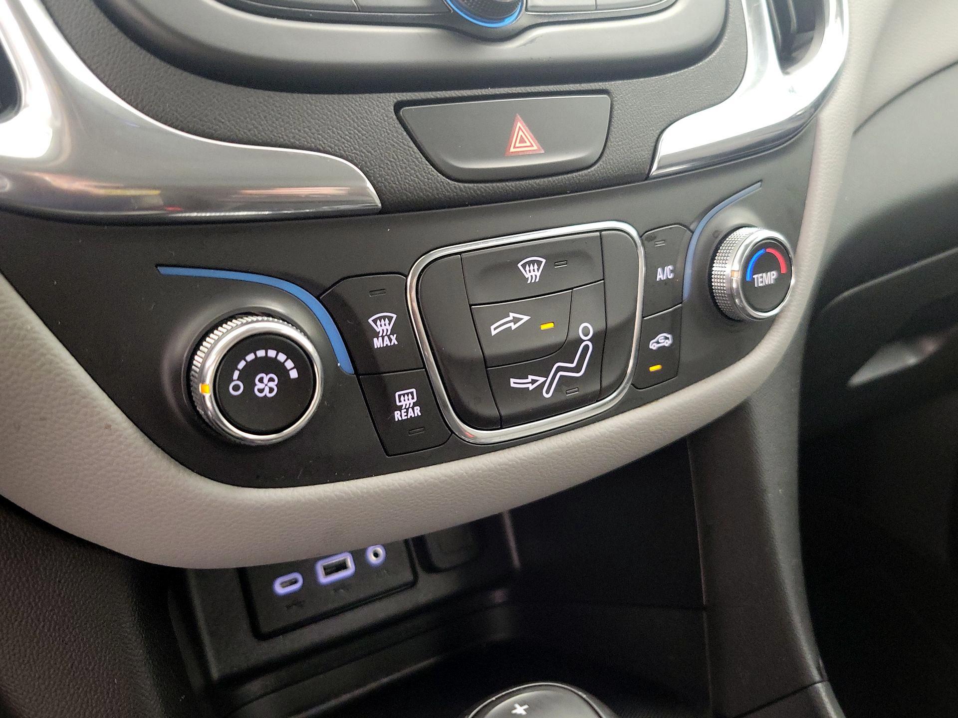 Thumbnail: 2020 Chevrolet Equinox - 16