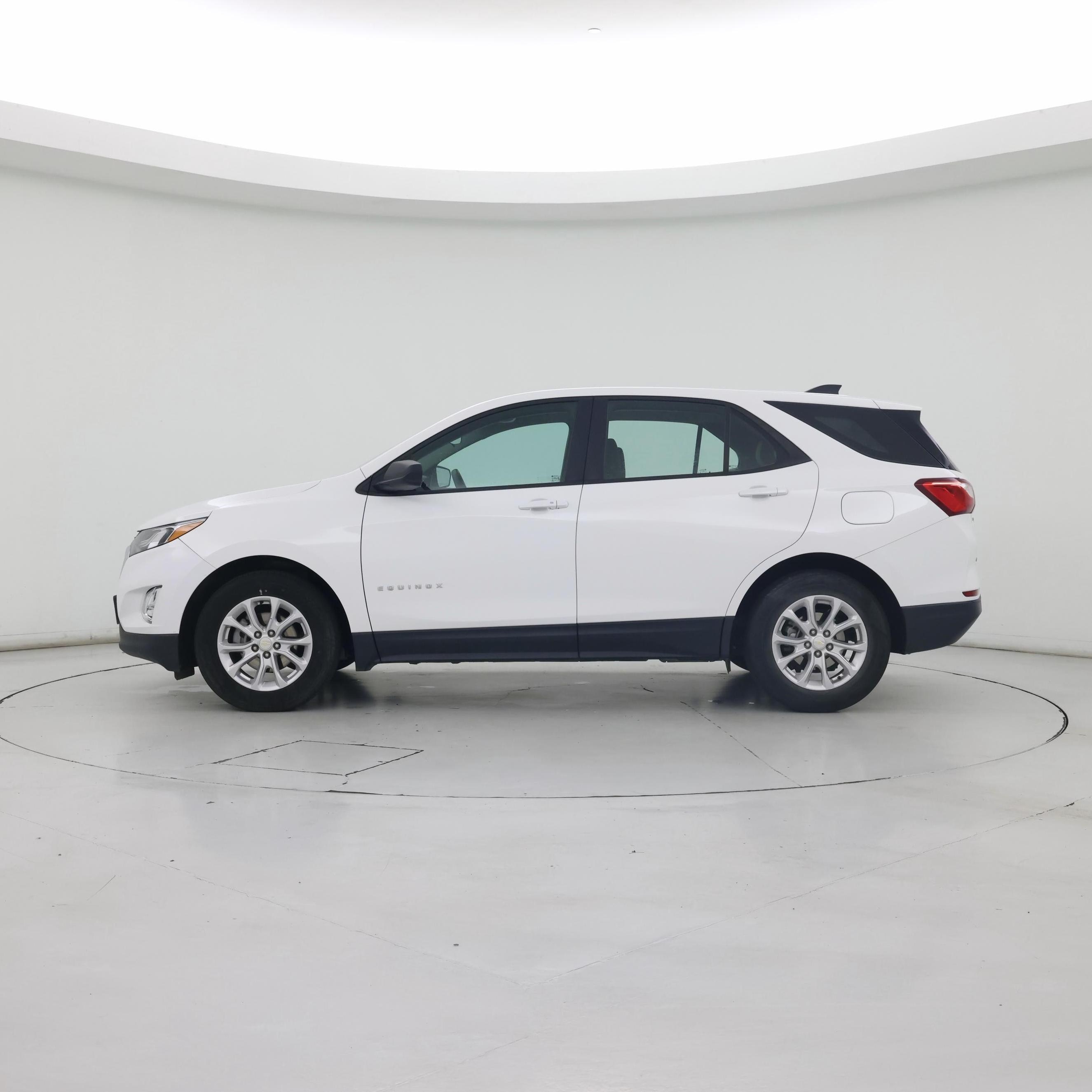 Thumbnail: 2020 Chevrolet Equinox - 3