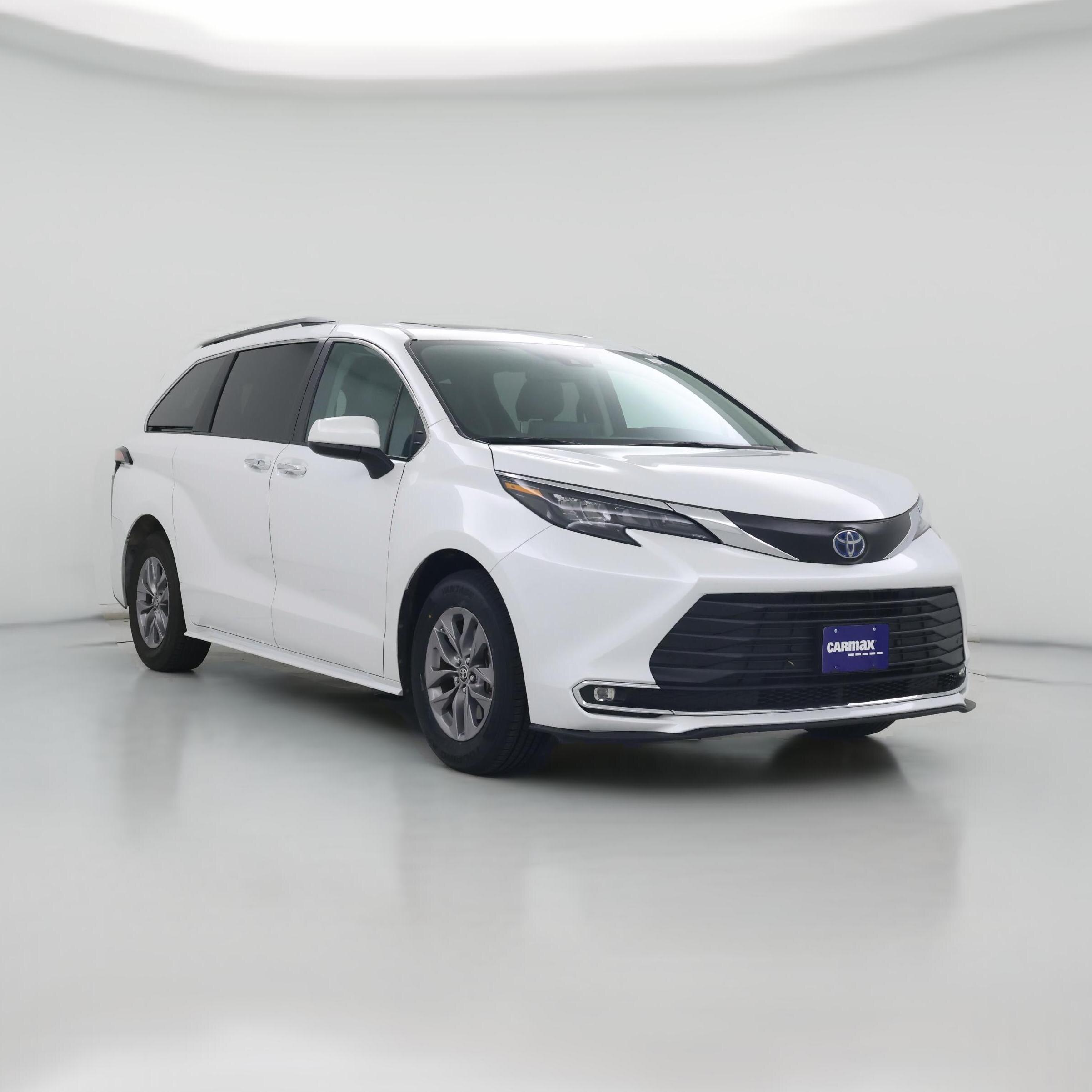 Thumbnail: 2024 Toyota Sienna - 1
