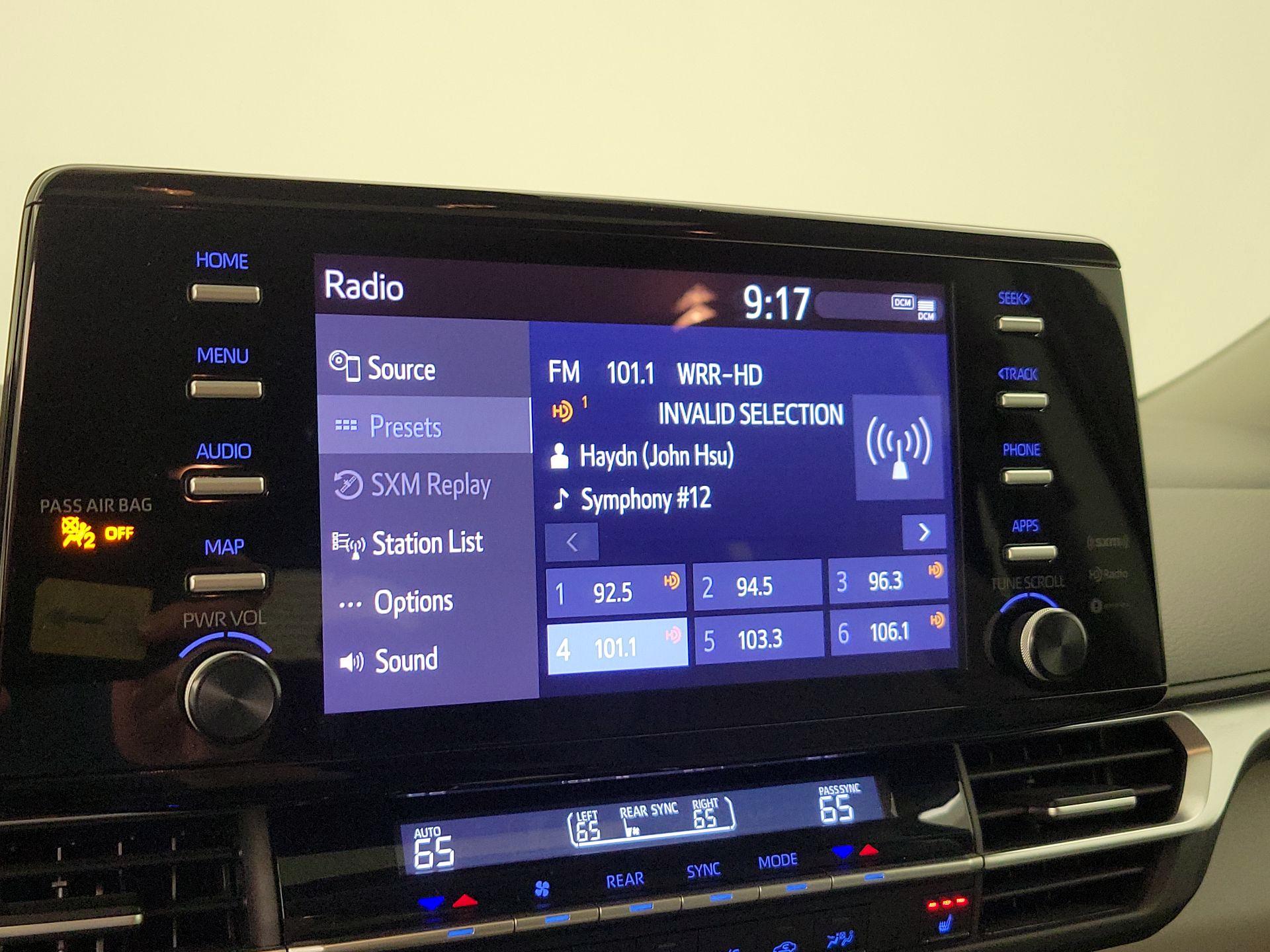 Thumbnail: 2024 Toyota Sienna - 15