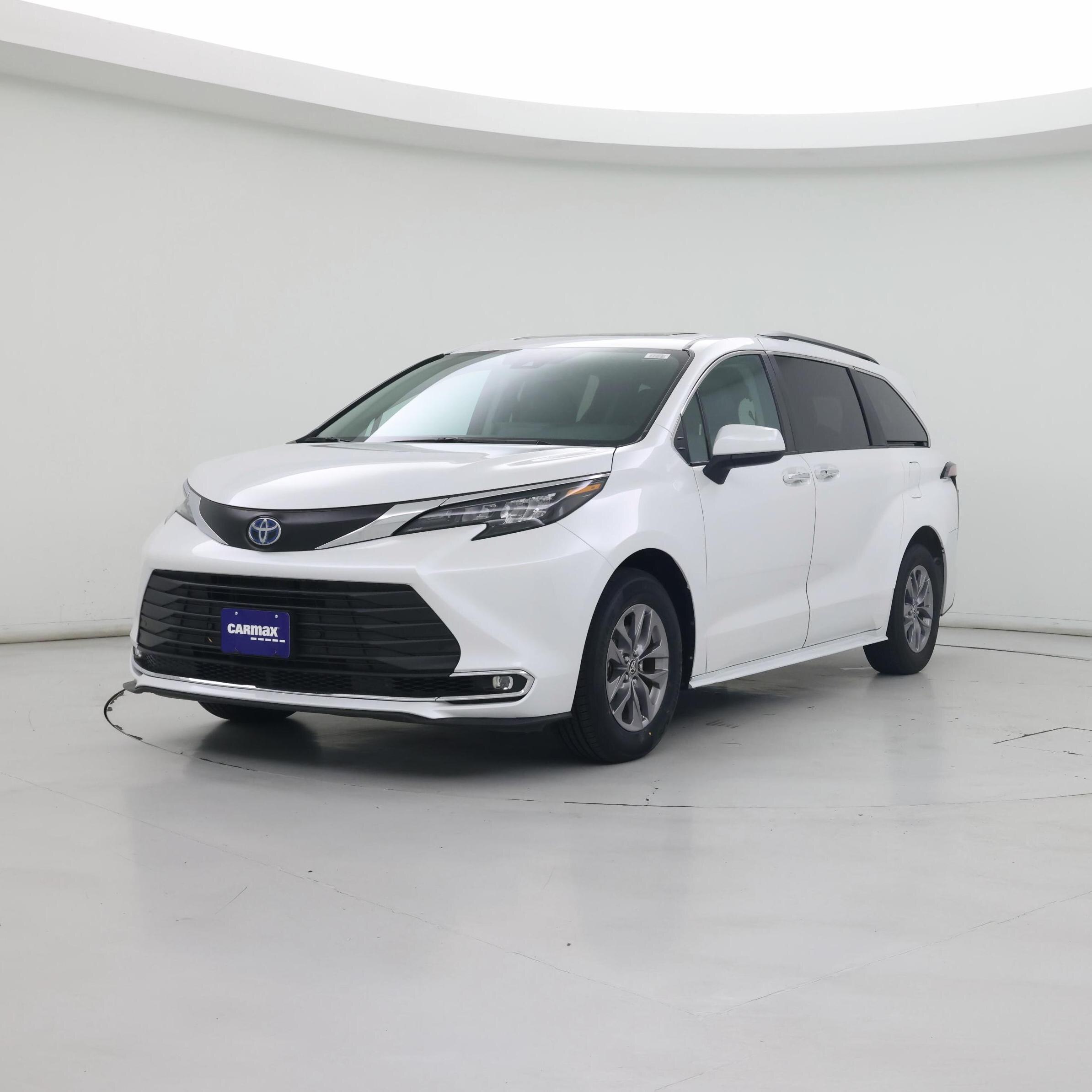 Thumbnail: 2024 Toyota Sienna - 4