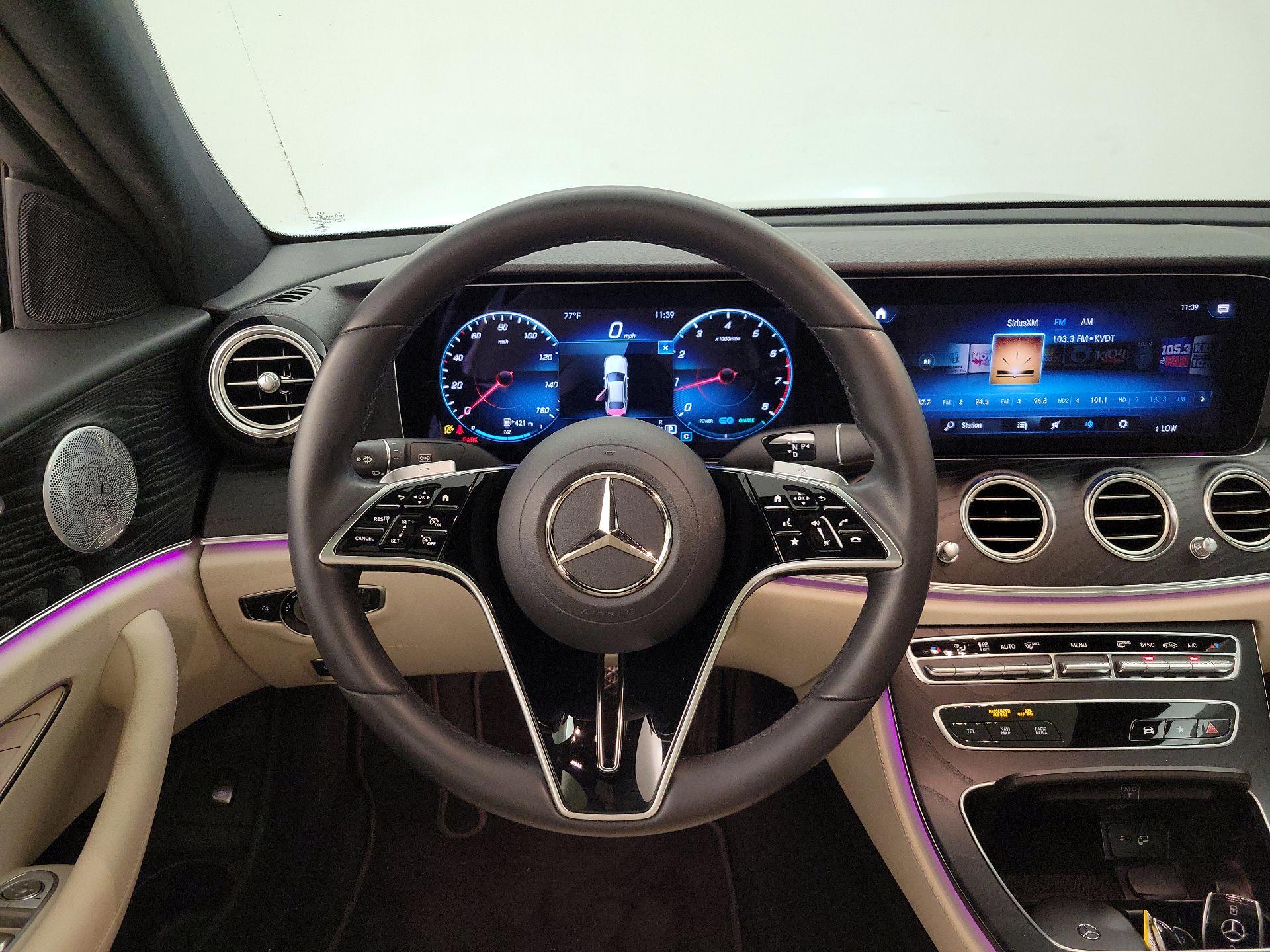 Thumbnail: 2021 Mercedes-Benz E-Class - 10