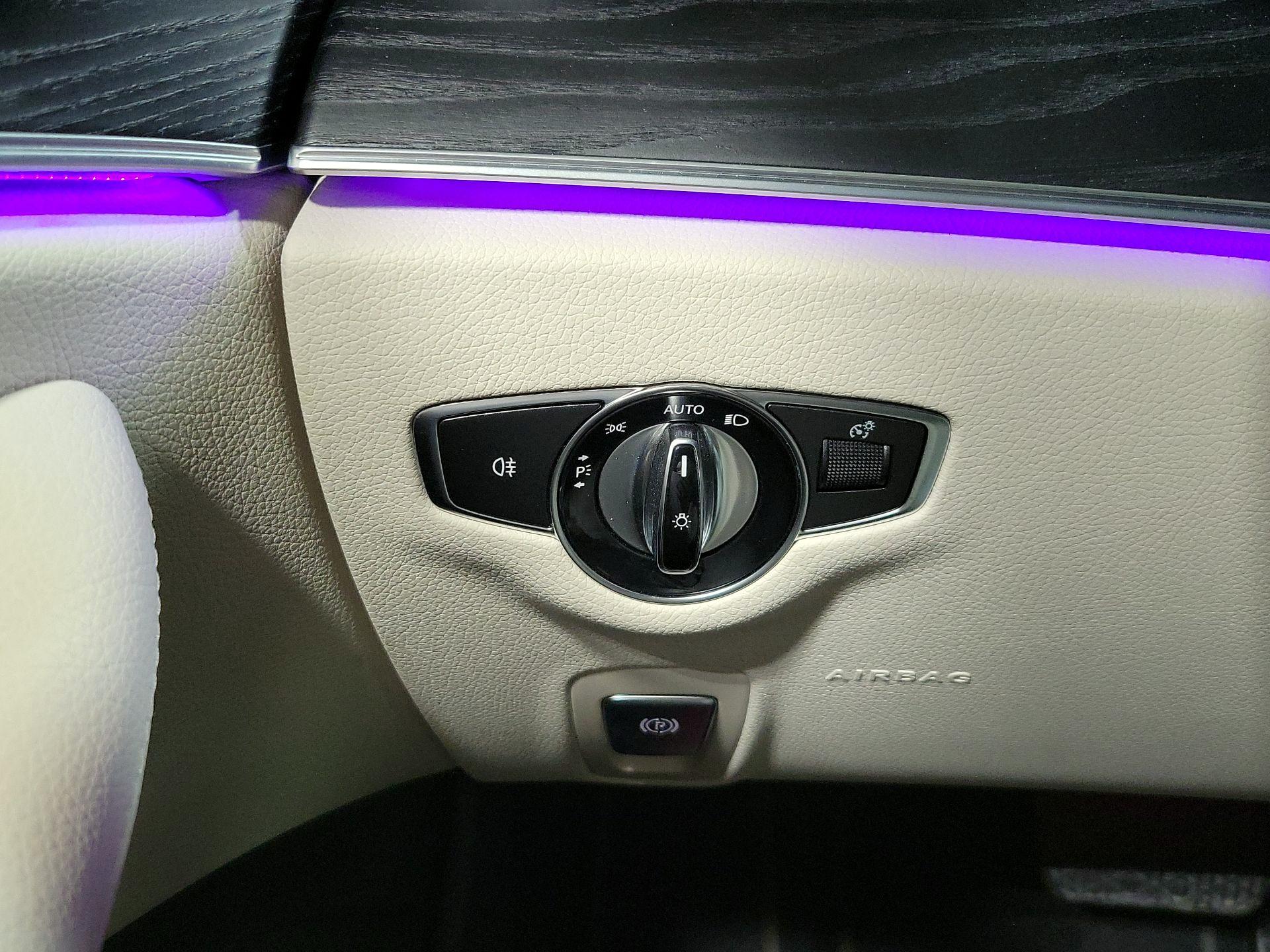 Thumbnail: 2021 Mercedes-Benz E-Class - 13