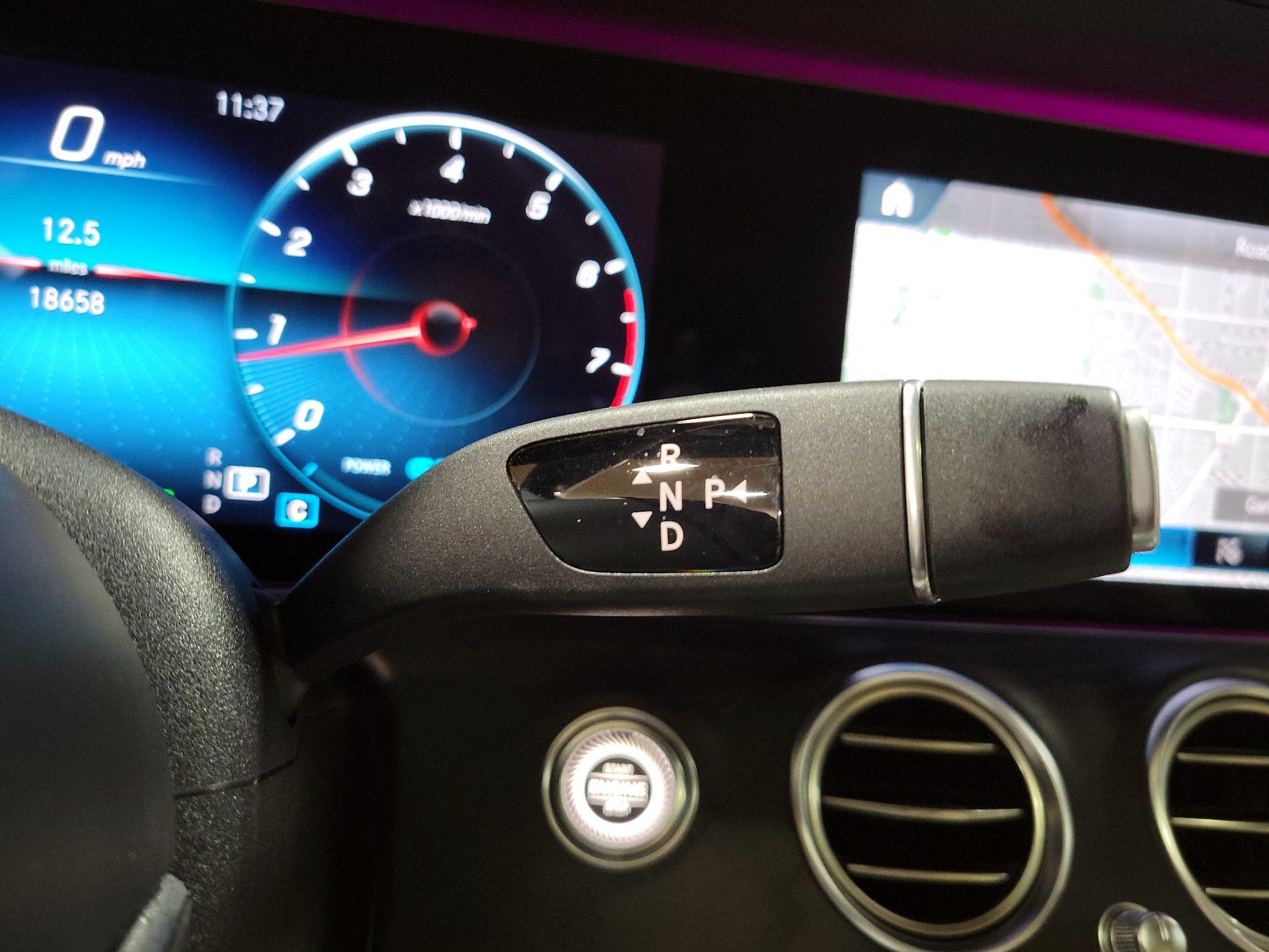 Thumbnail: 2021 Mercedes-Benz E-Class - 18