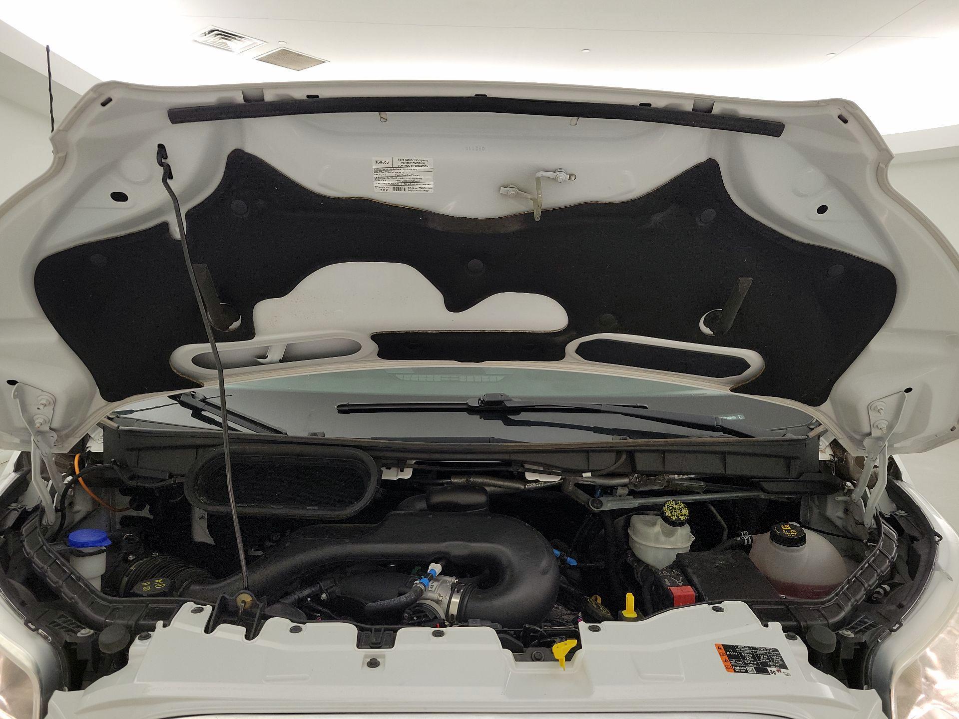 Thumbnail: 2015 Ford Transit Series - 19