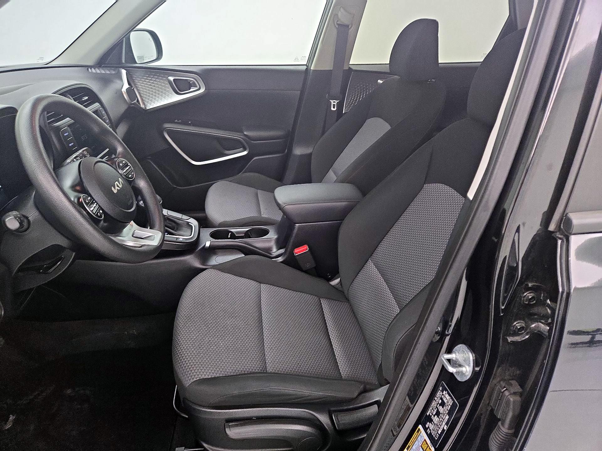 Thumbnail: 2024 Kia Soul - 11