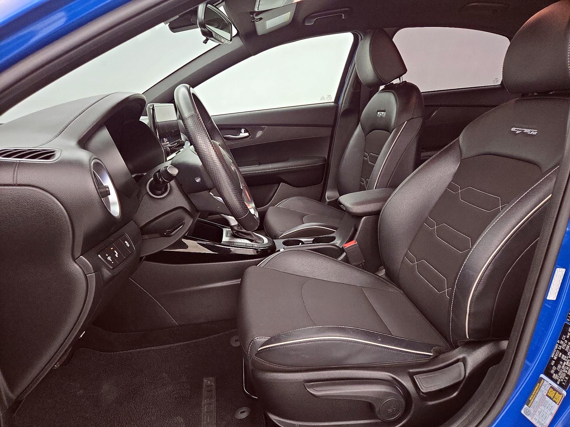 Thumbnail: 2023 Kia Forte - 11