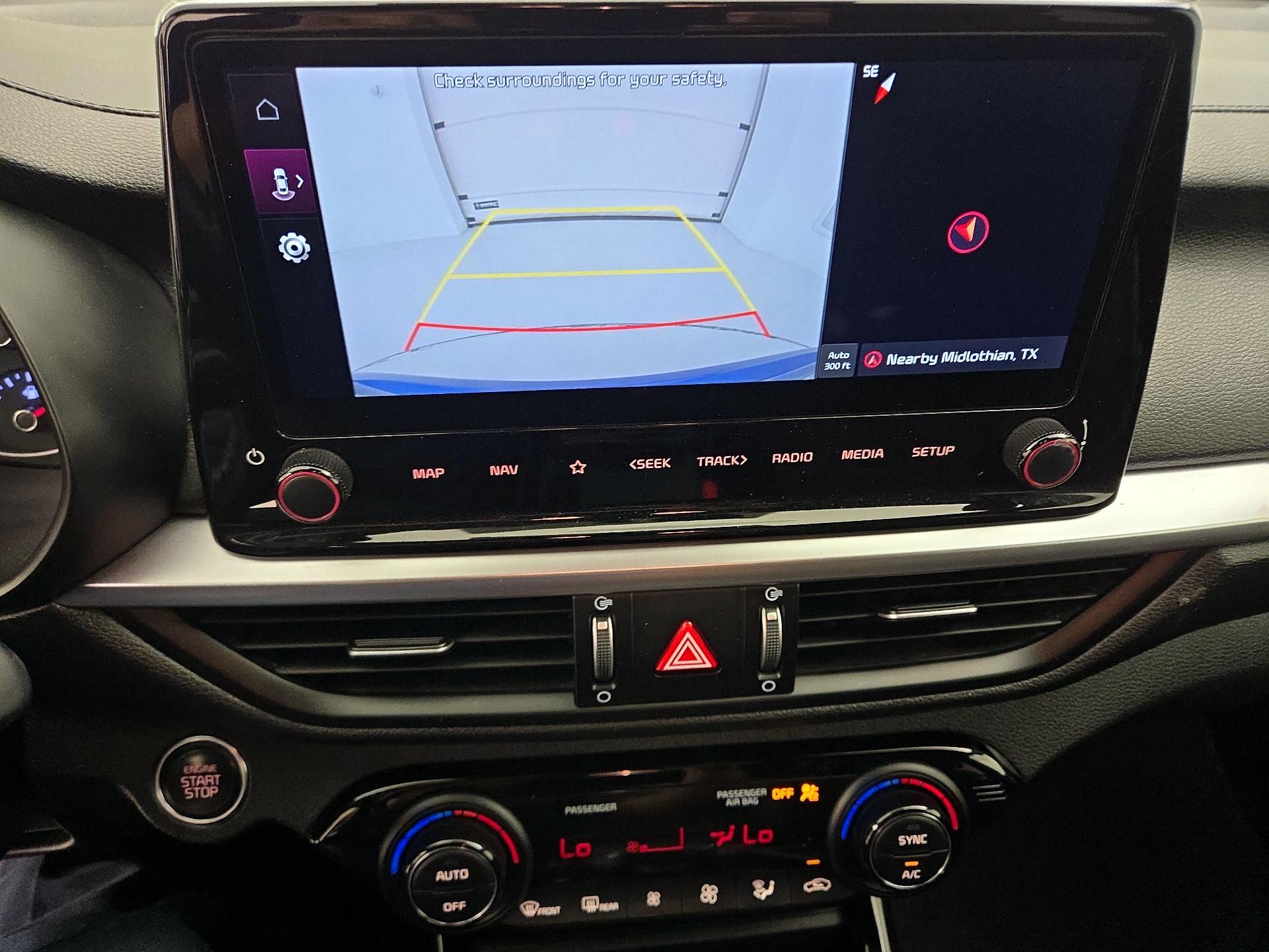 Thumbnail: 2023 Kia Forte - 15