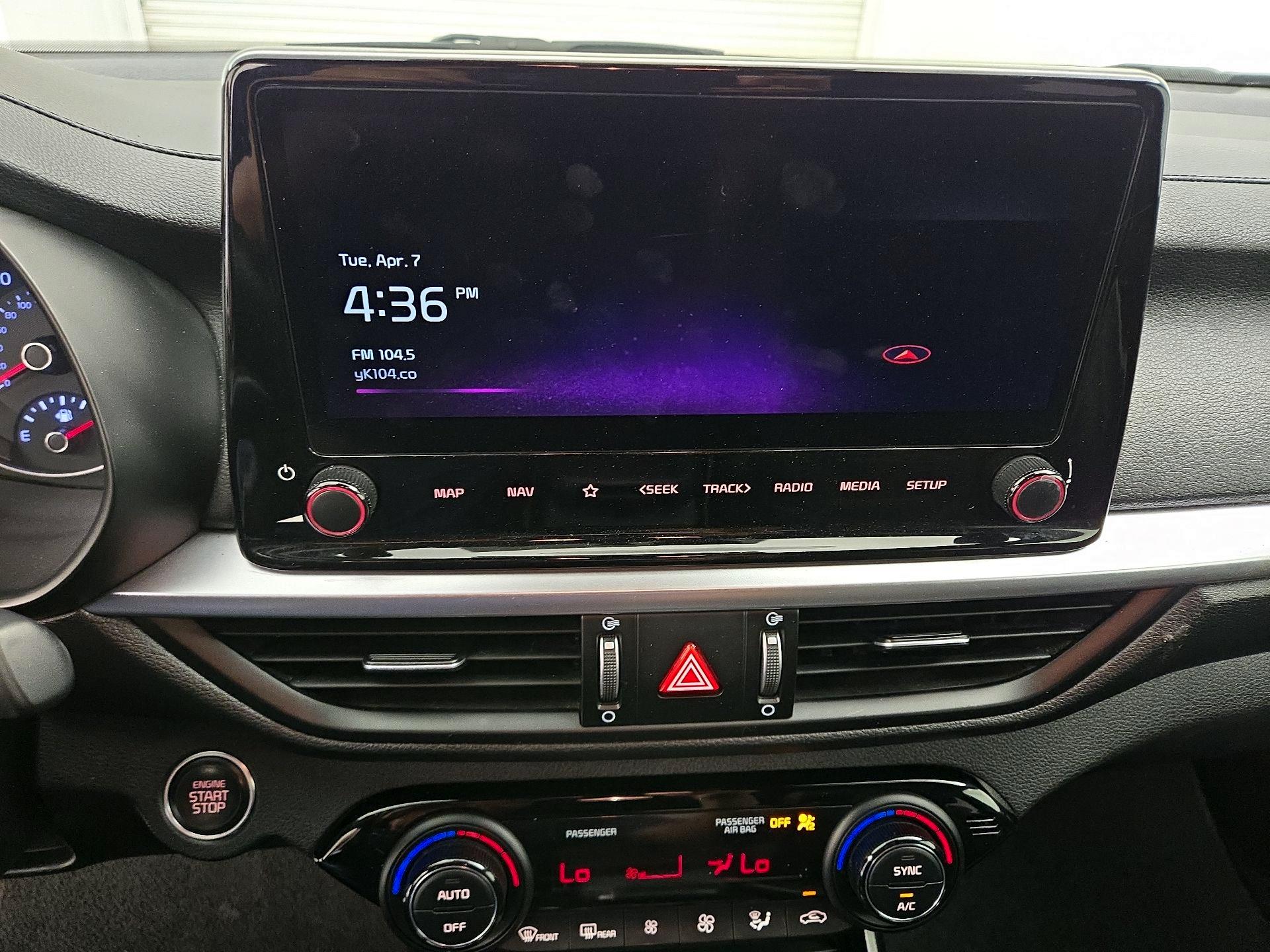 Thumbnail: 2023 Kia Forte - 16