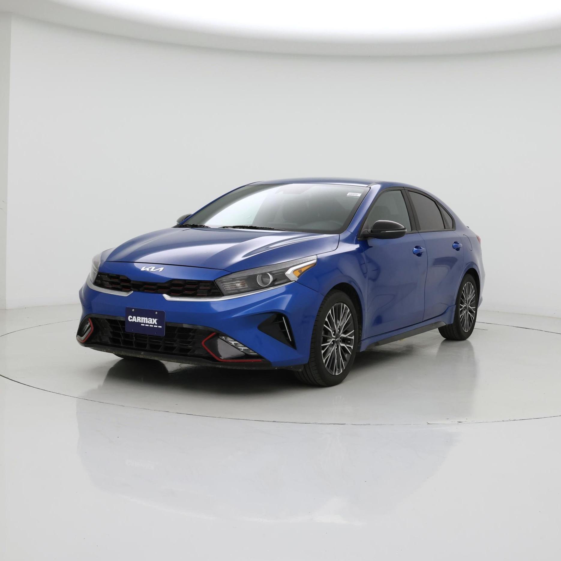 Thumbnail: 2023 Kia Forte - 4