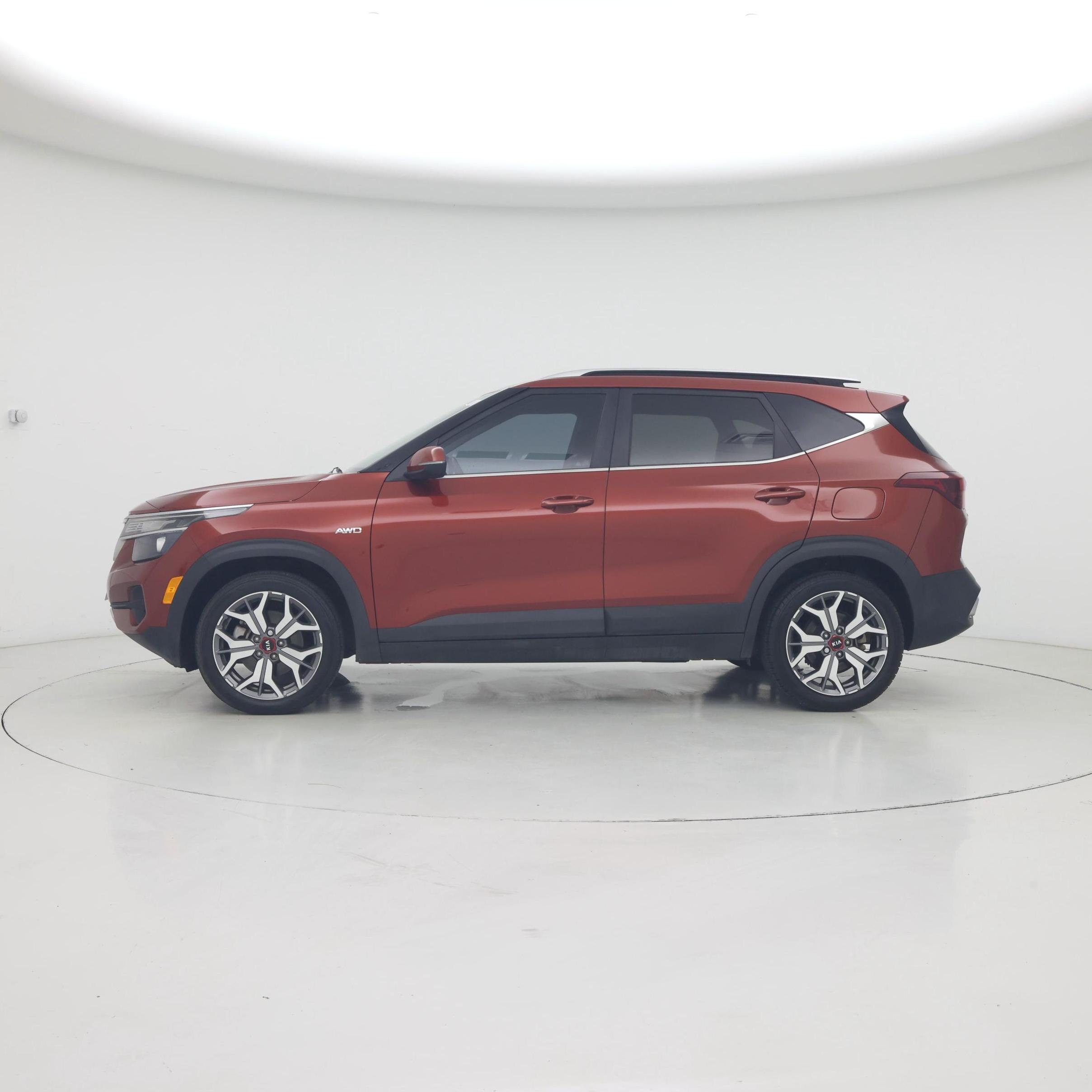 Thumbnail: 2021 Kia Seltos - 3