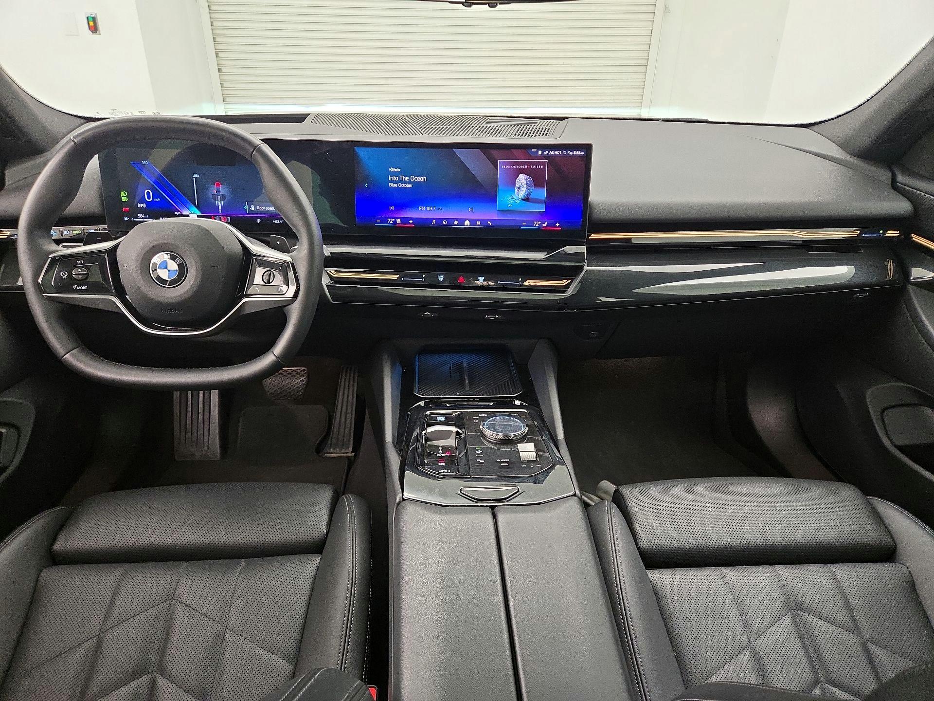 Thumbnail: 2025 BMW 5 Series - 9