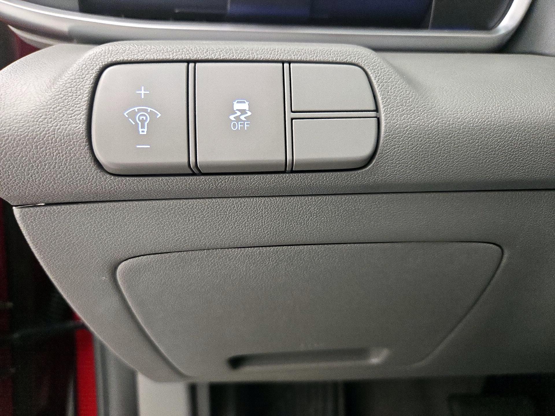 Thumbnail: 2025 Hyundai Elantra - 13