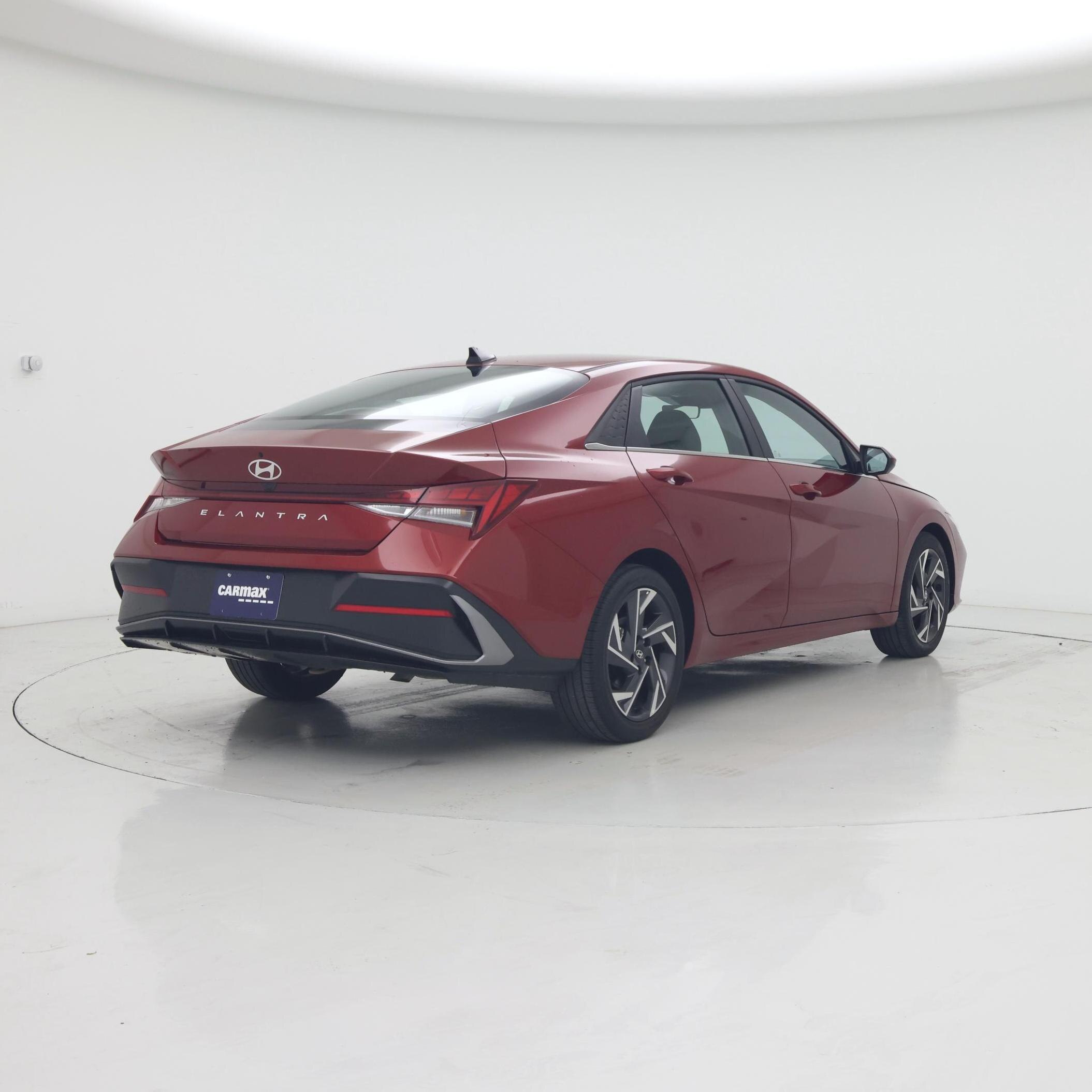 Thumbnail: 2025 Hyundai Elantra - 8