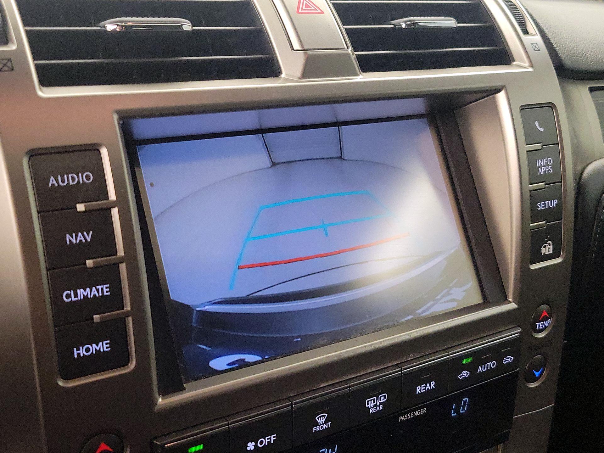 Thumbnail: 2021 Lexus GX - 15