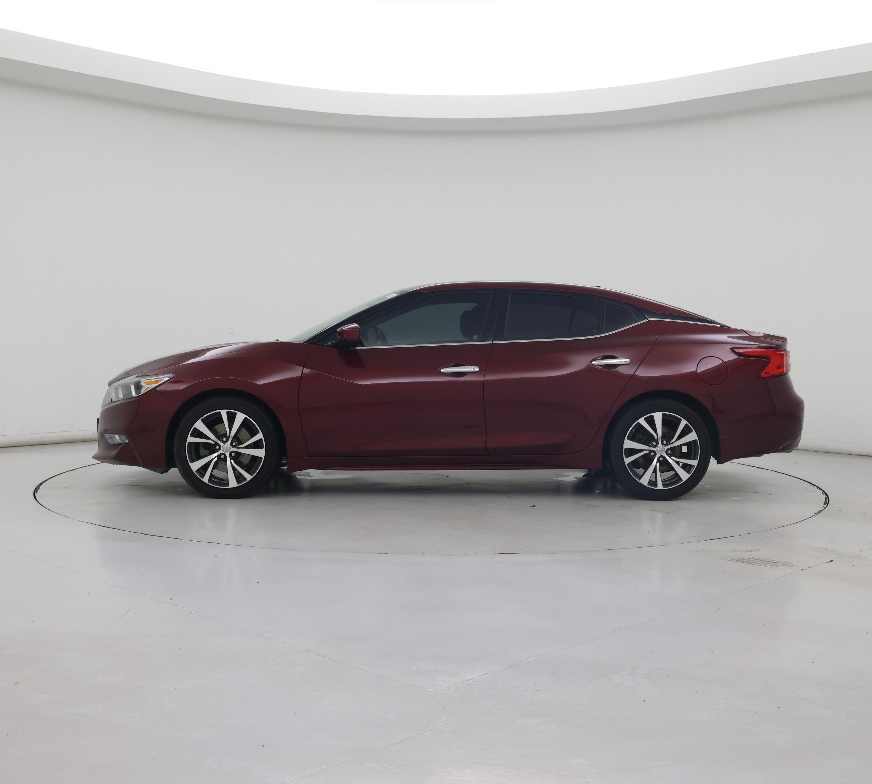 Thumbnail: 2017 Nissan Maxima - 3