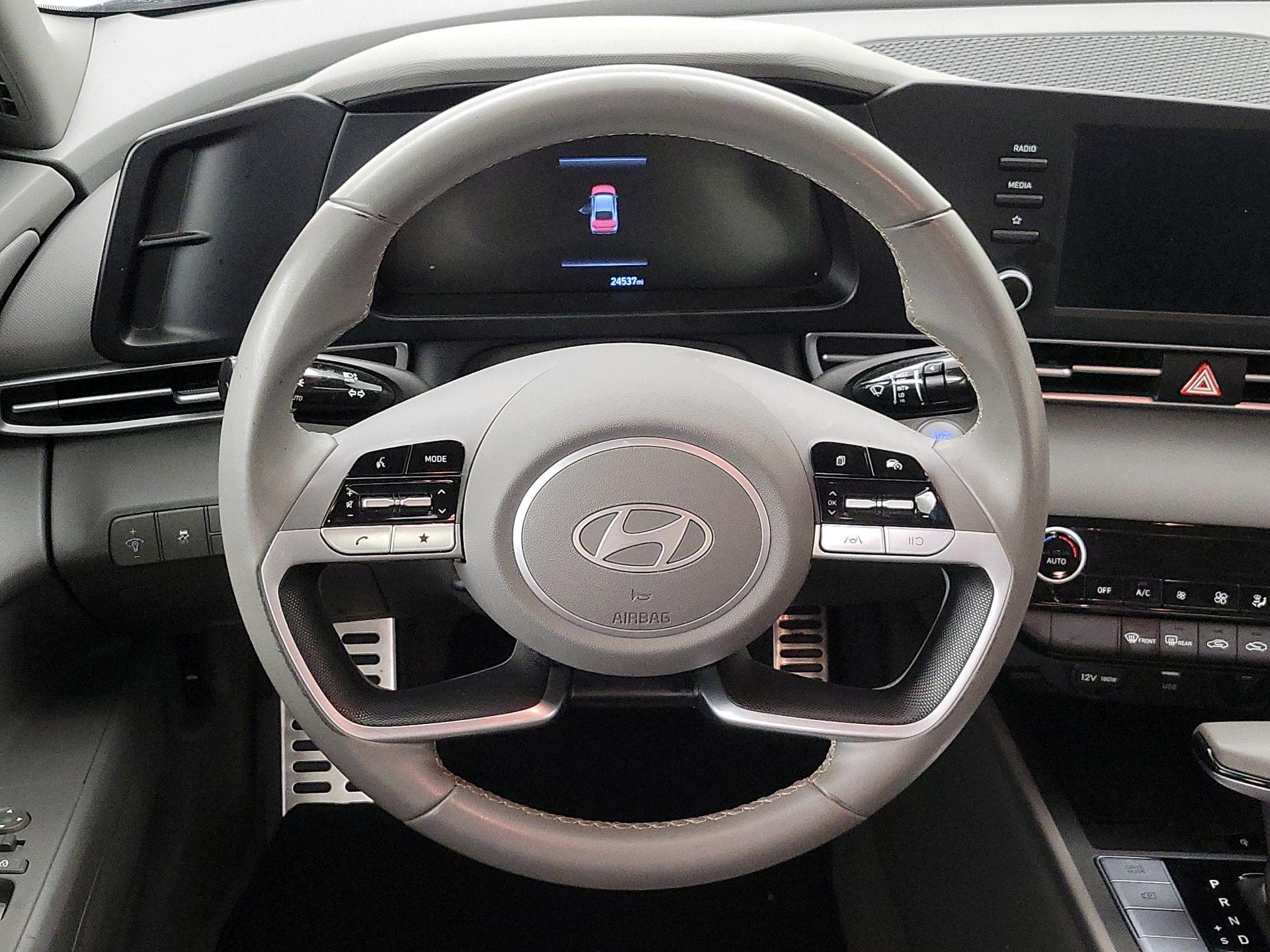 Thumbnail: 2025 Hyundai Elantra - 10