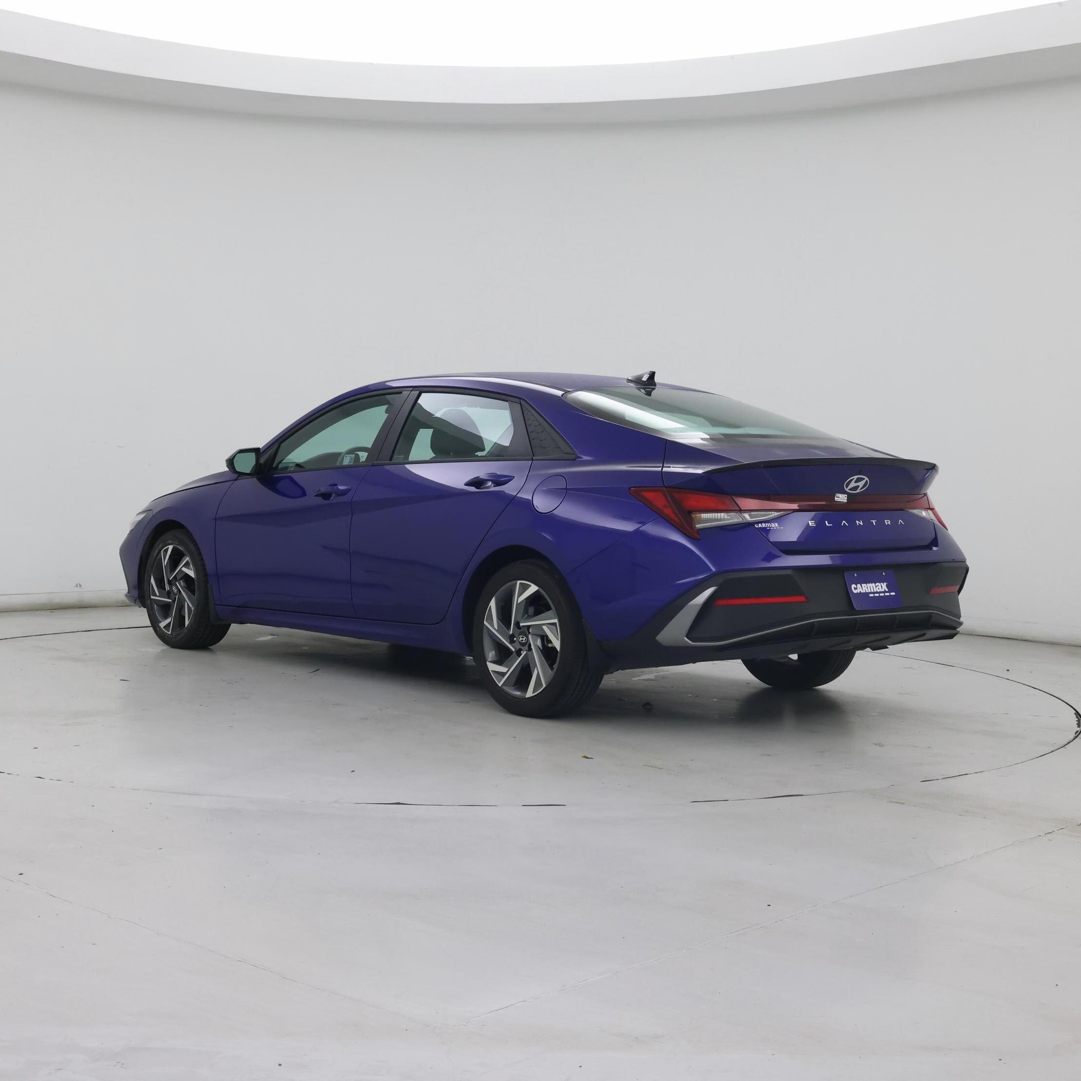 Thumbnail: 2025 Hyundai Elantra - 2