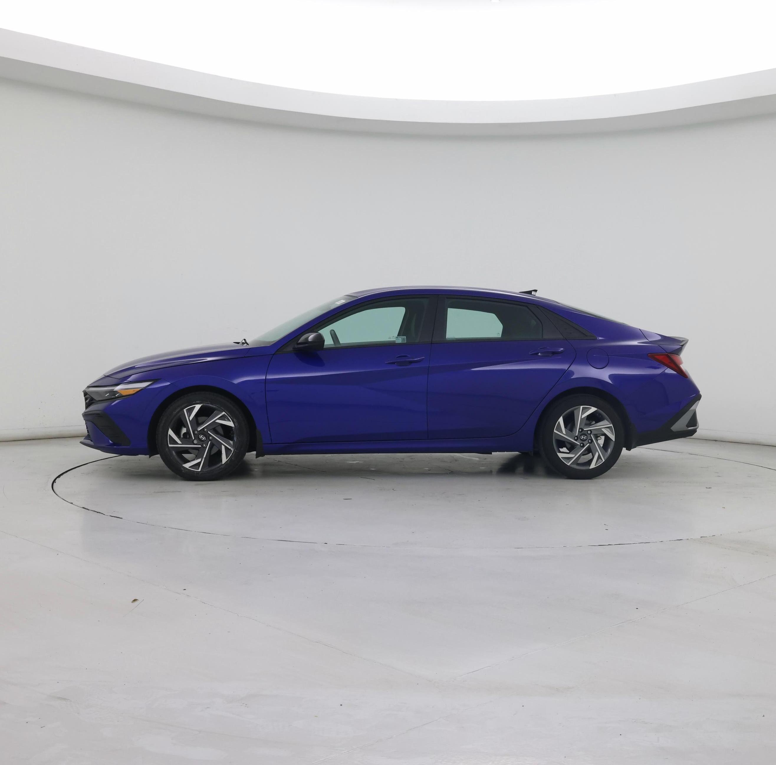 Thumbnail: 2025 Hyundai Elantra - 3