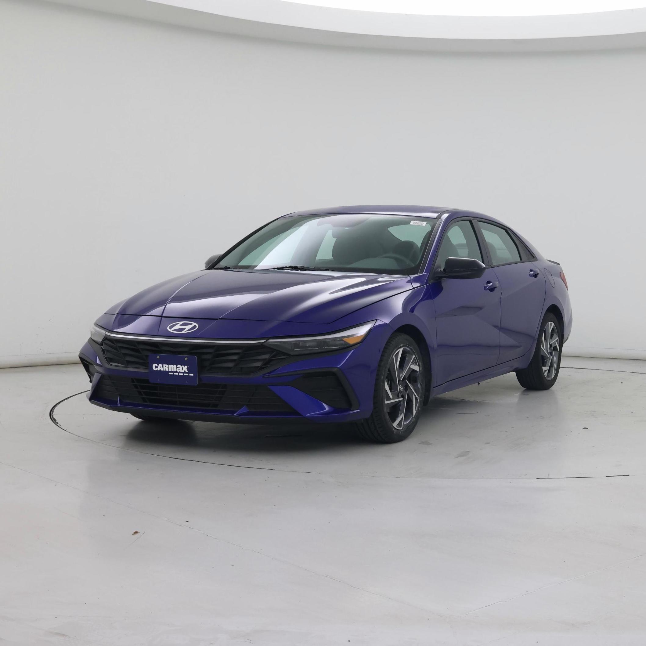 Thumbnail: 2025 Hyundai Elantra - 4