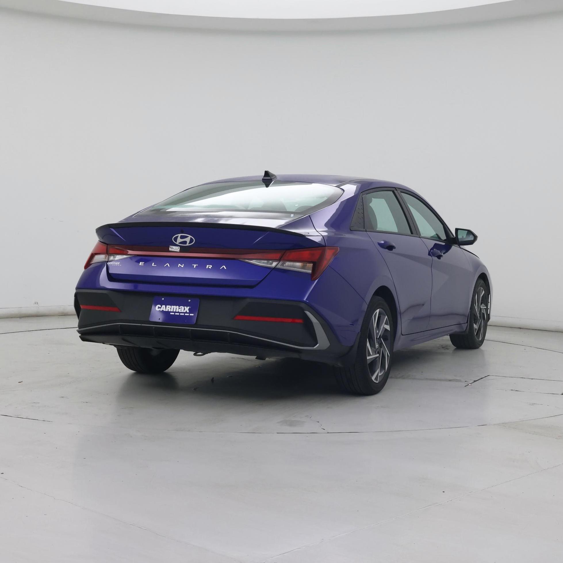 Thumbnail: 2025 Hyundai Elantra - 8
