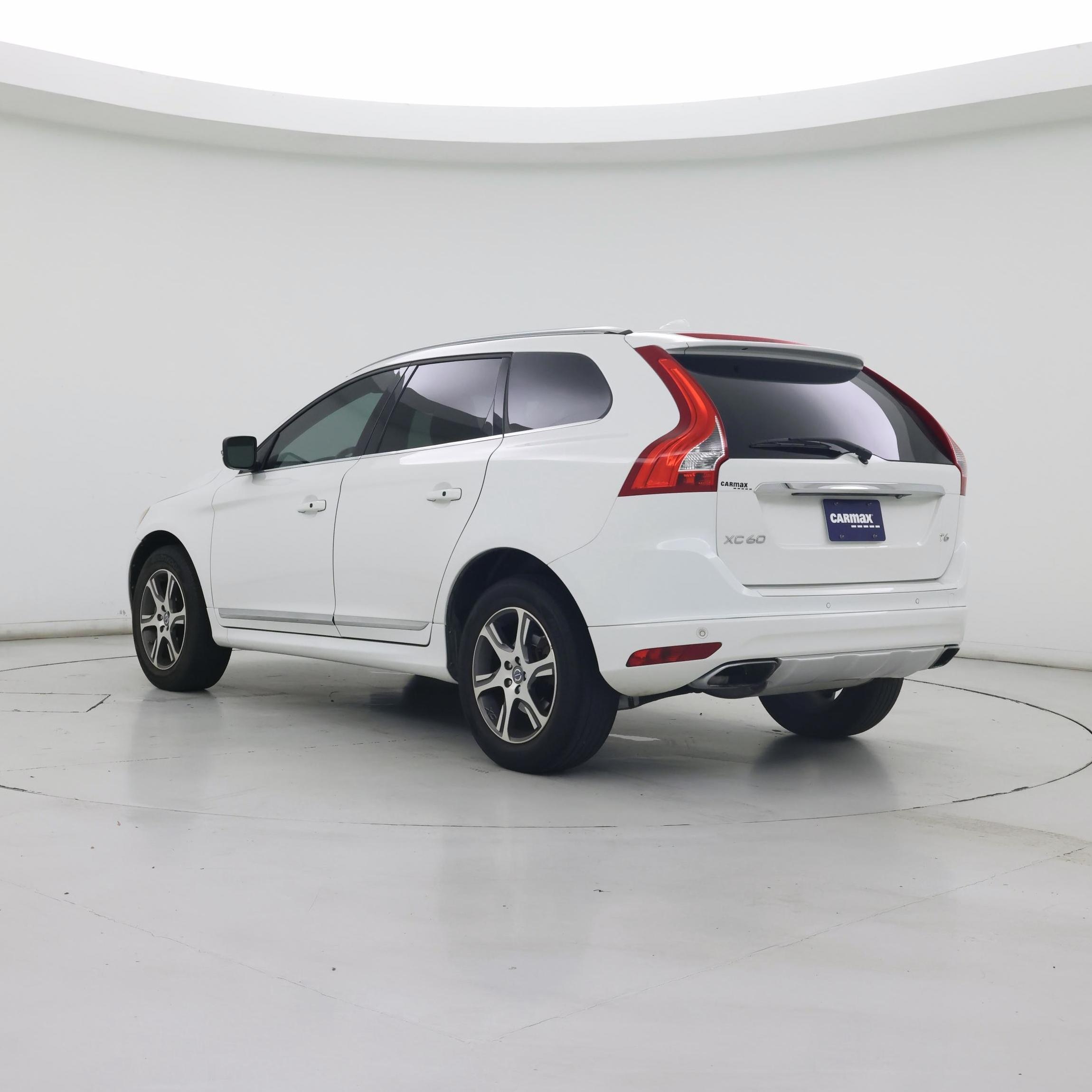 Thumbnail: 2015 Volvo XC60 - 2