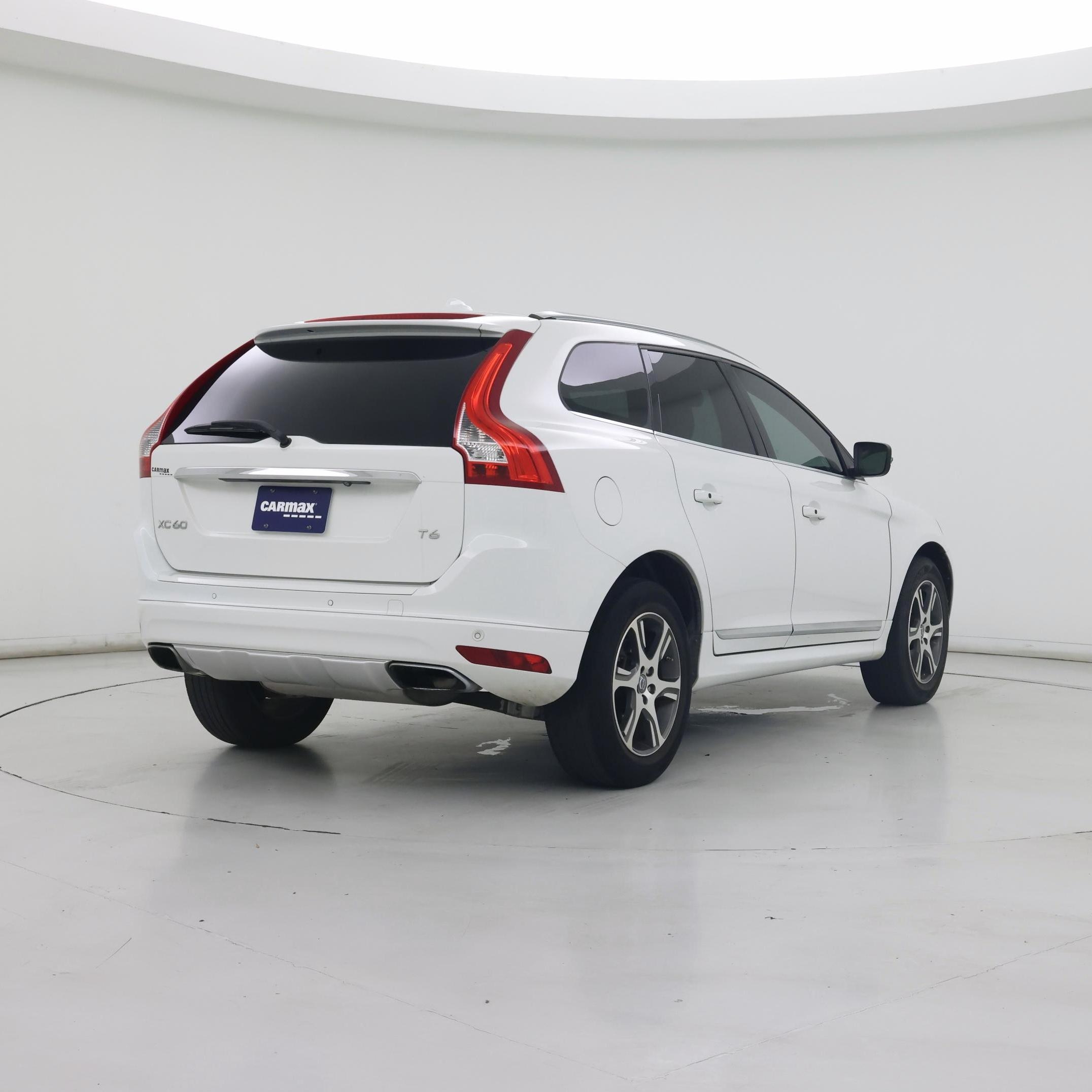Thumbnail: 2015 Volvo XC60 - 8